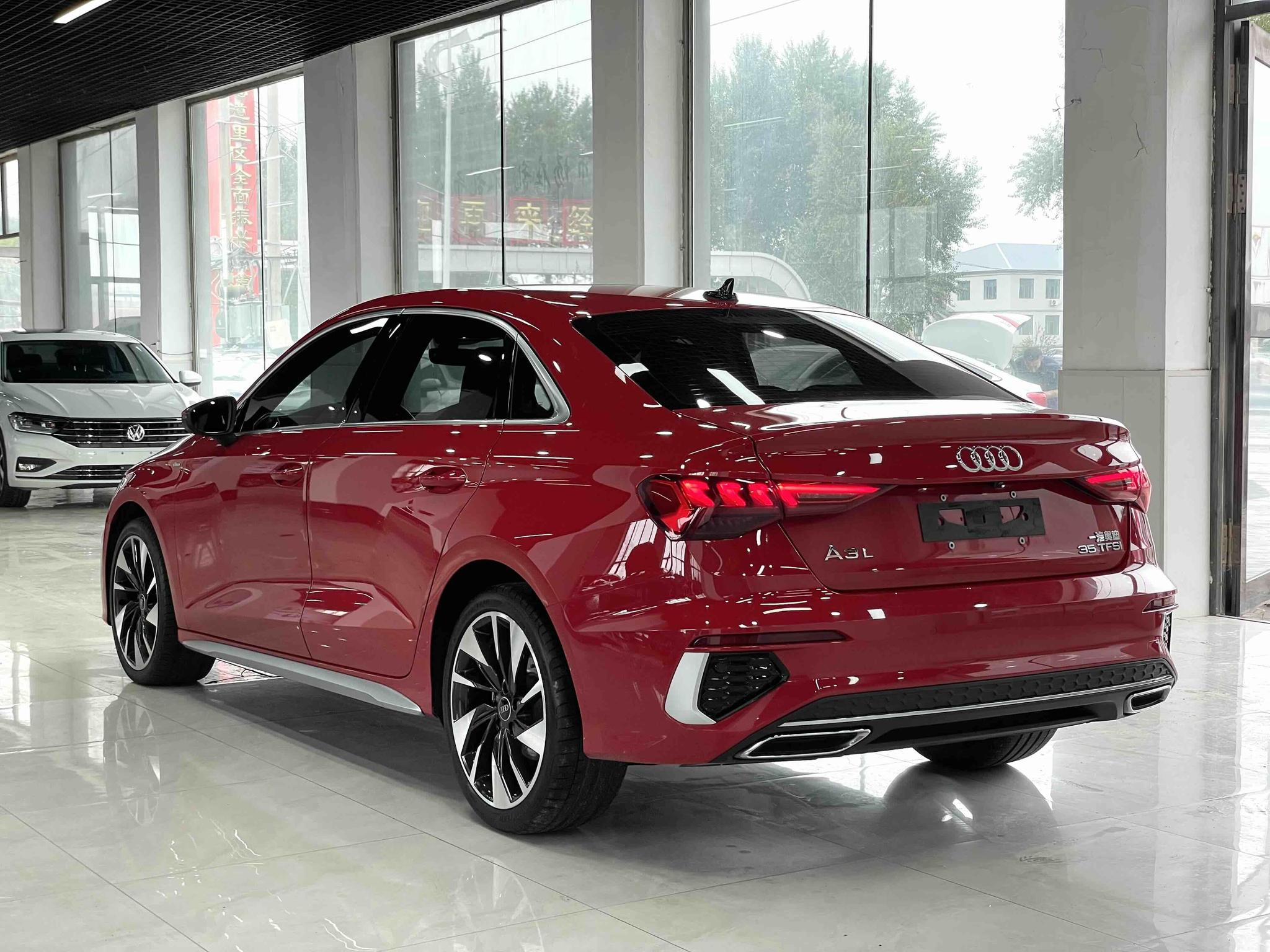 Audi A3 2022, фото 6