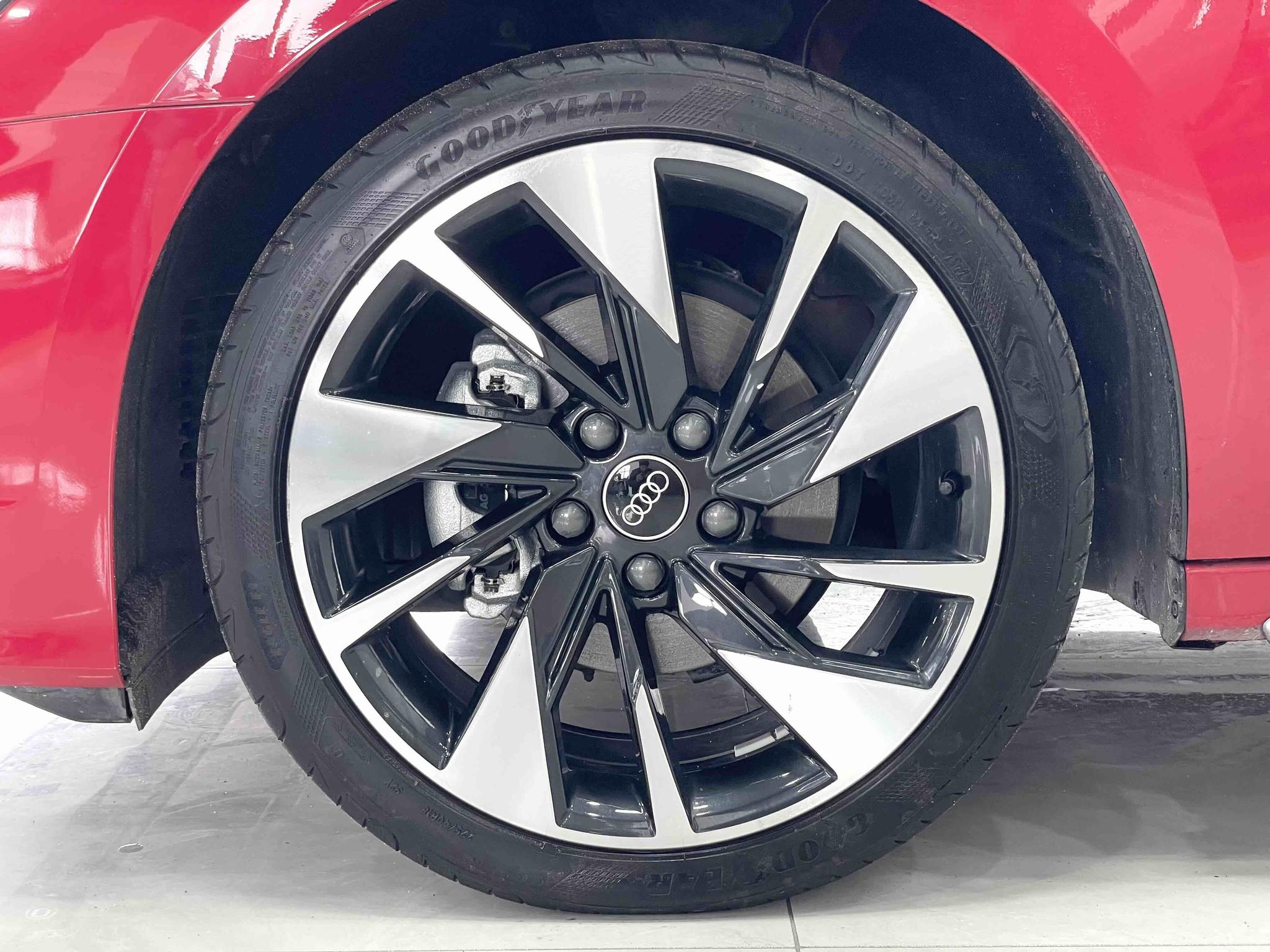 Audi A3 2022, фото 13