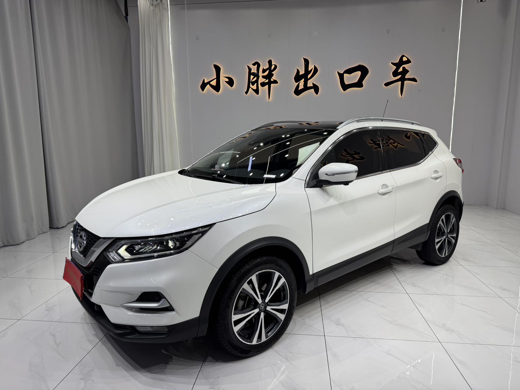 Nissan Qashqai 2022, 2 л, вариатор (CVT), передний, пробег 54 000 км — авто из Китая с пробегом