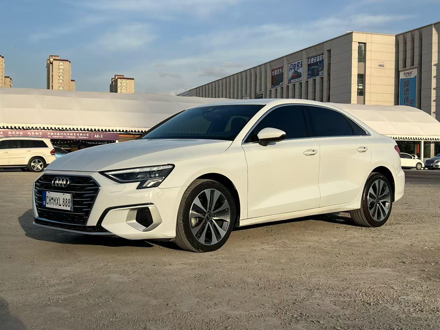 Audi A3 2023, 1.4 л турбо, робот (DCT), передний, пробег 50 000 км — авто из Китая с пробегом