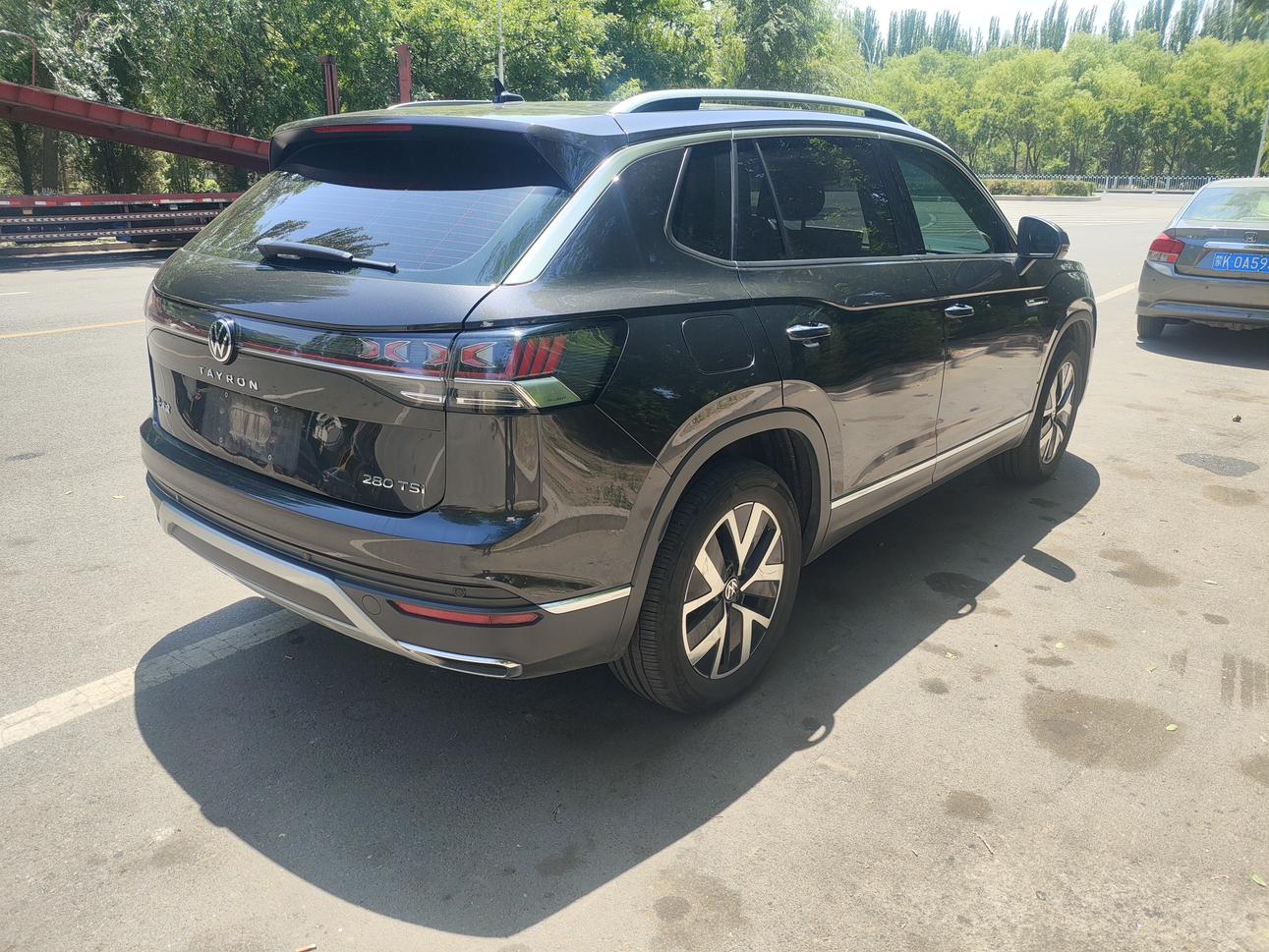 Volkswagen Tayron 2023, фото 4