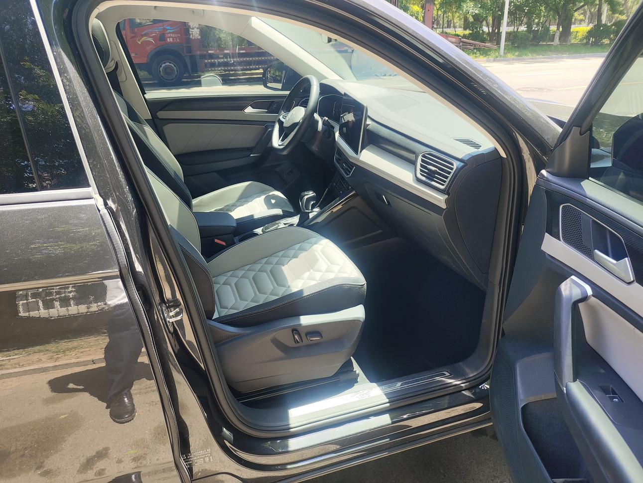 Volkswagen Tayron 2023, фото 8