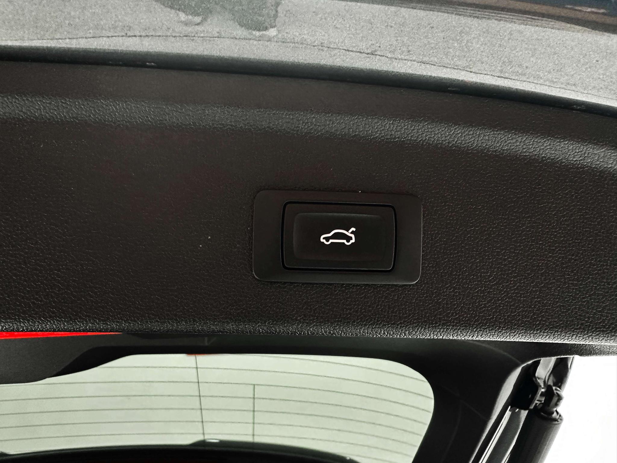 Audi A3 2022, фото 10