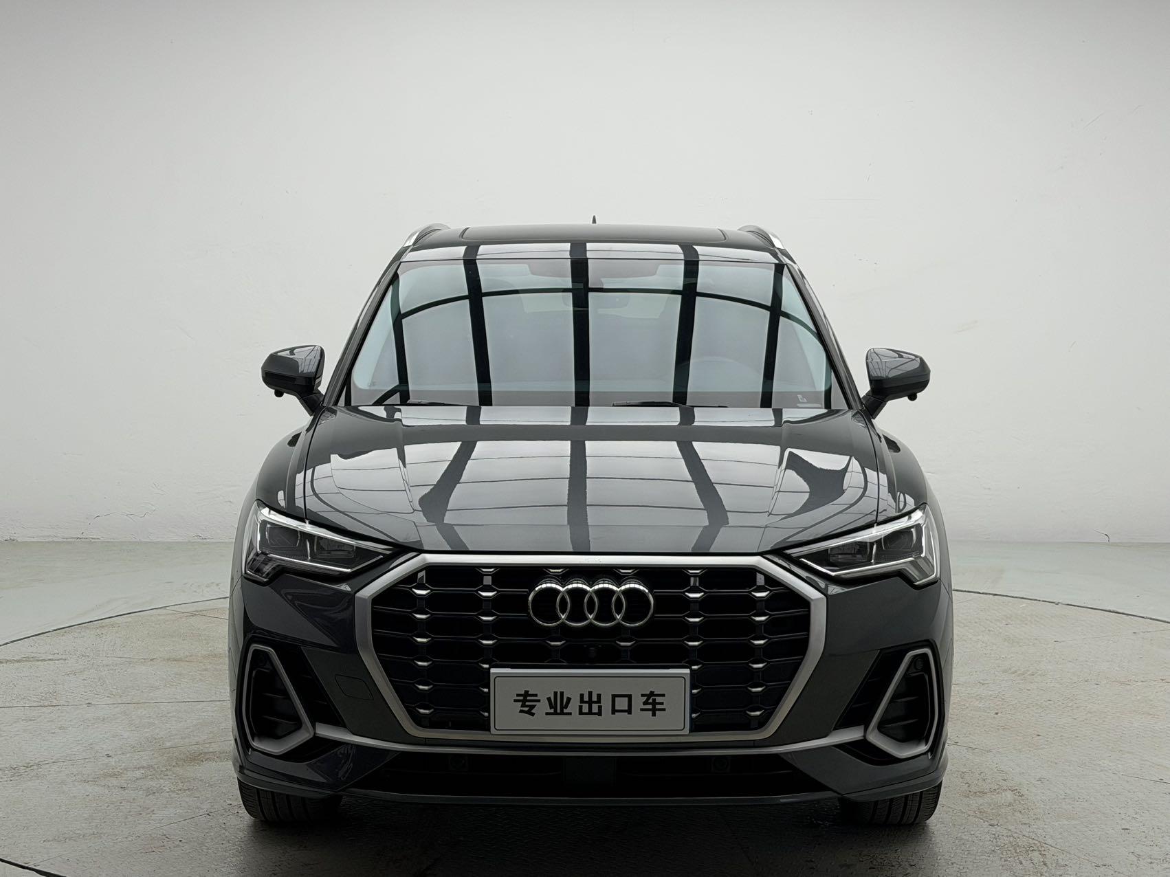 Audi Q3 2022, фото 2