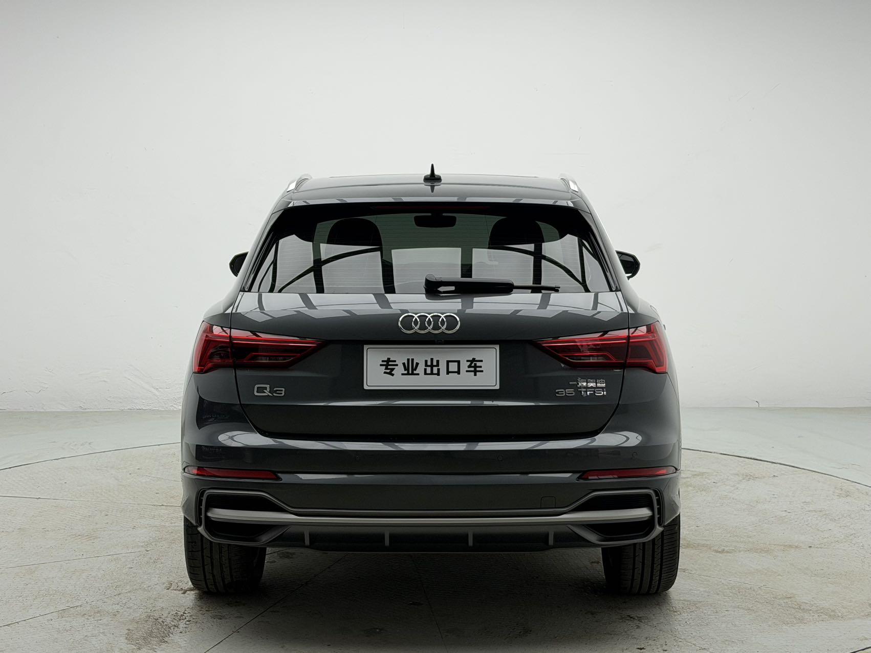 Audi Q3 2022, фото 4