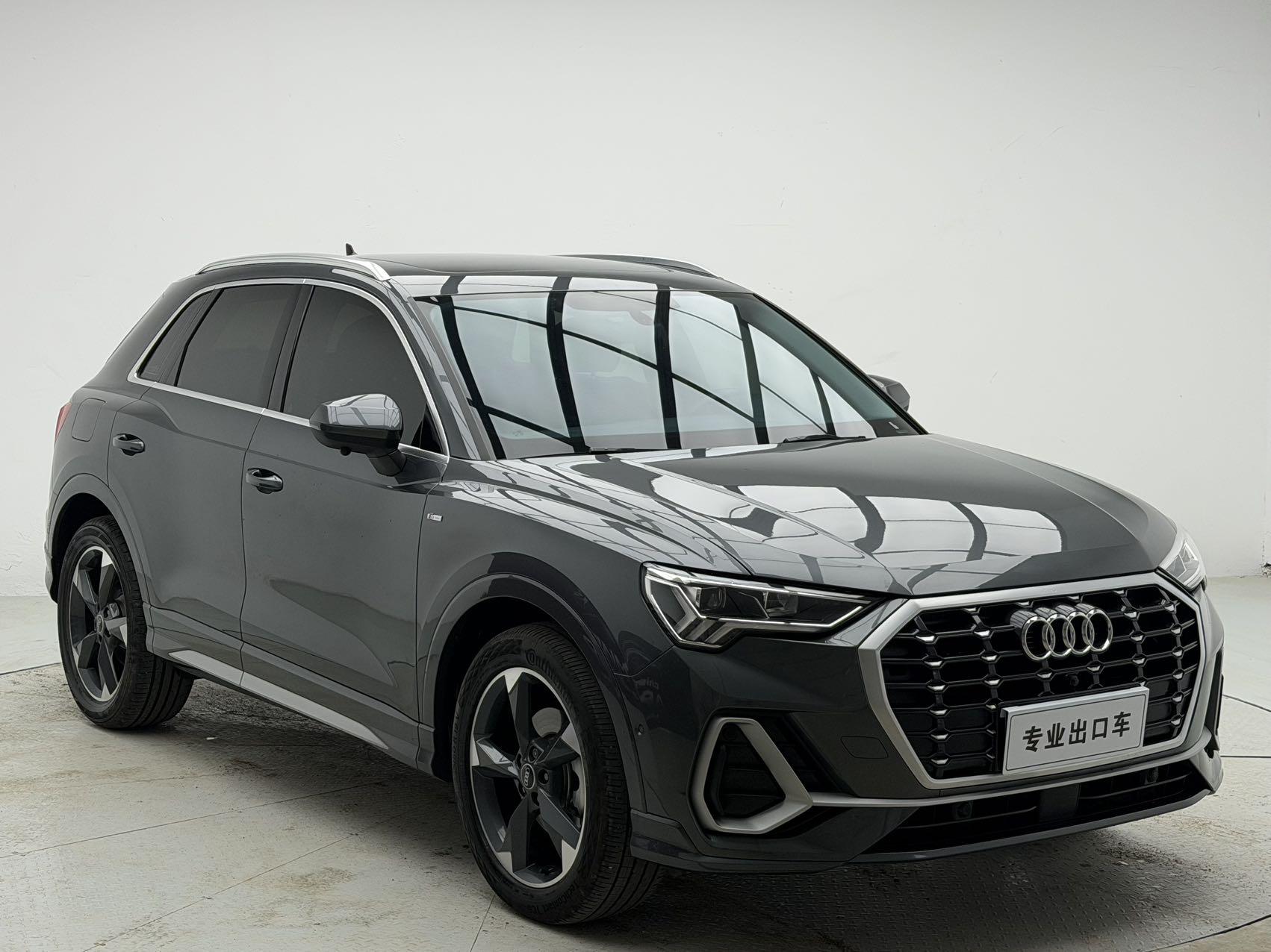 Audi Q3 2022, фото 6