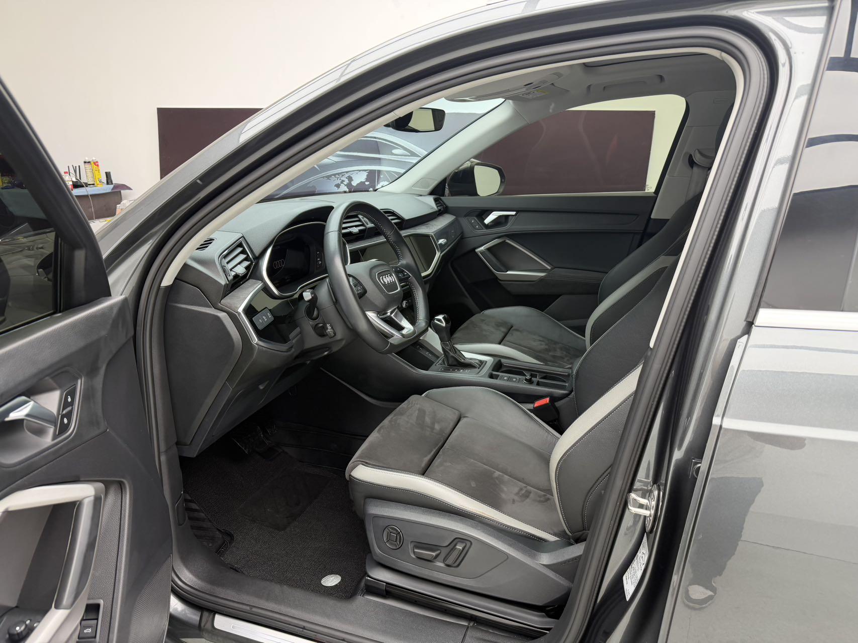 Audi Q3 2022, фото 7