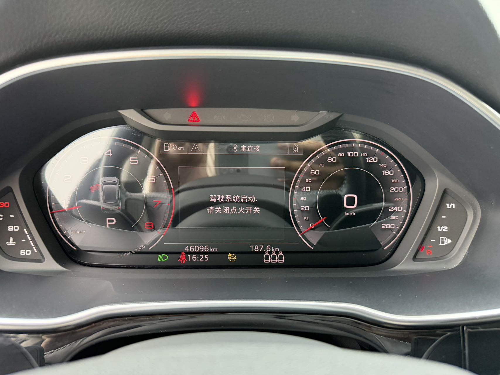 Audi Q3 2022, фото 17