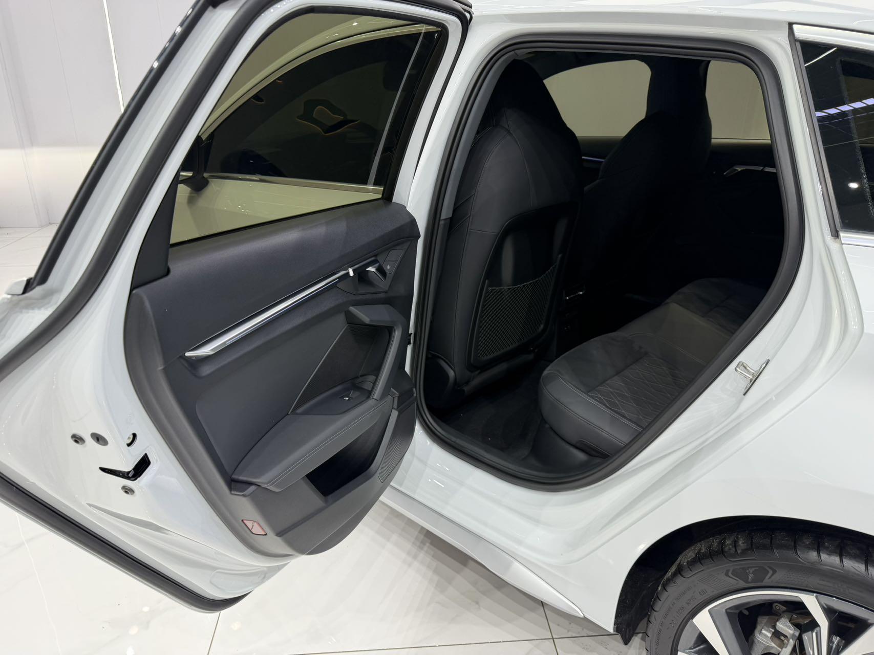 Audi A3 2022, фото 16