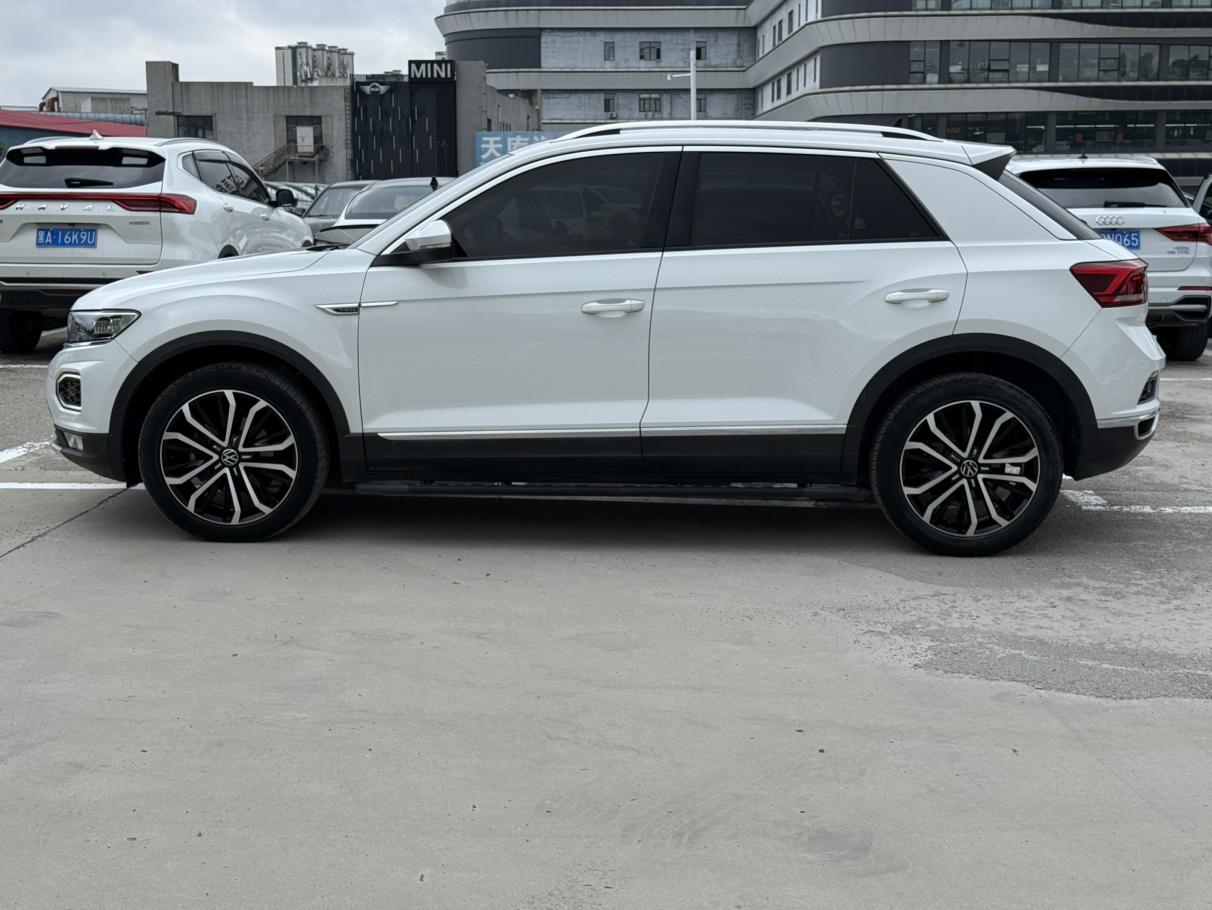 Volkswagen T-Roc 2022, фото 2