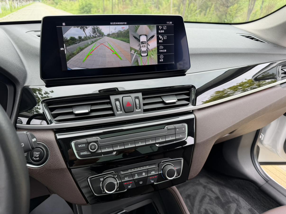 BMW X1 2022, фото 17