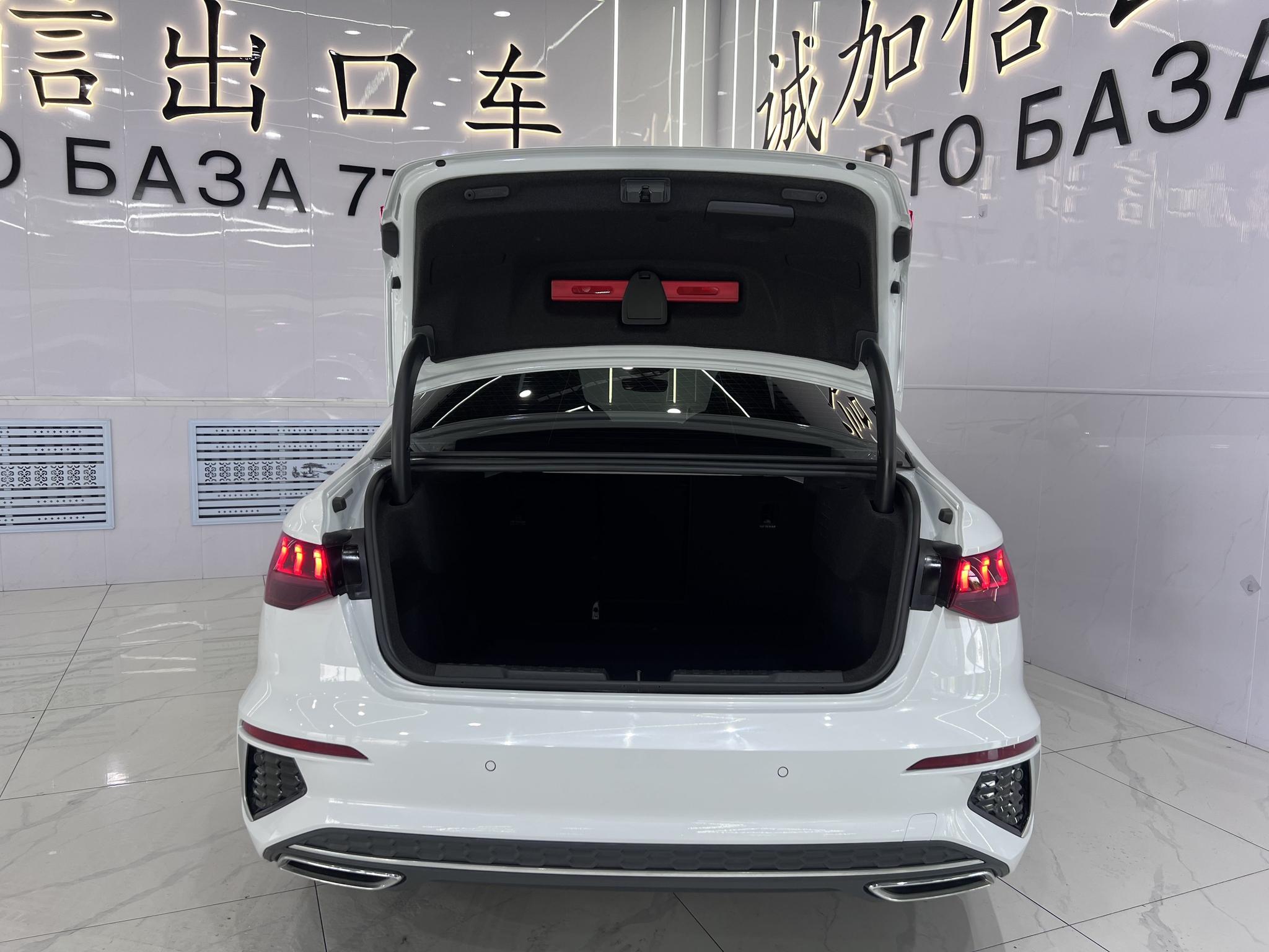 Audi A3 2022, фото 17