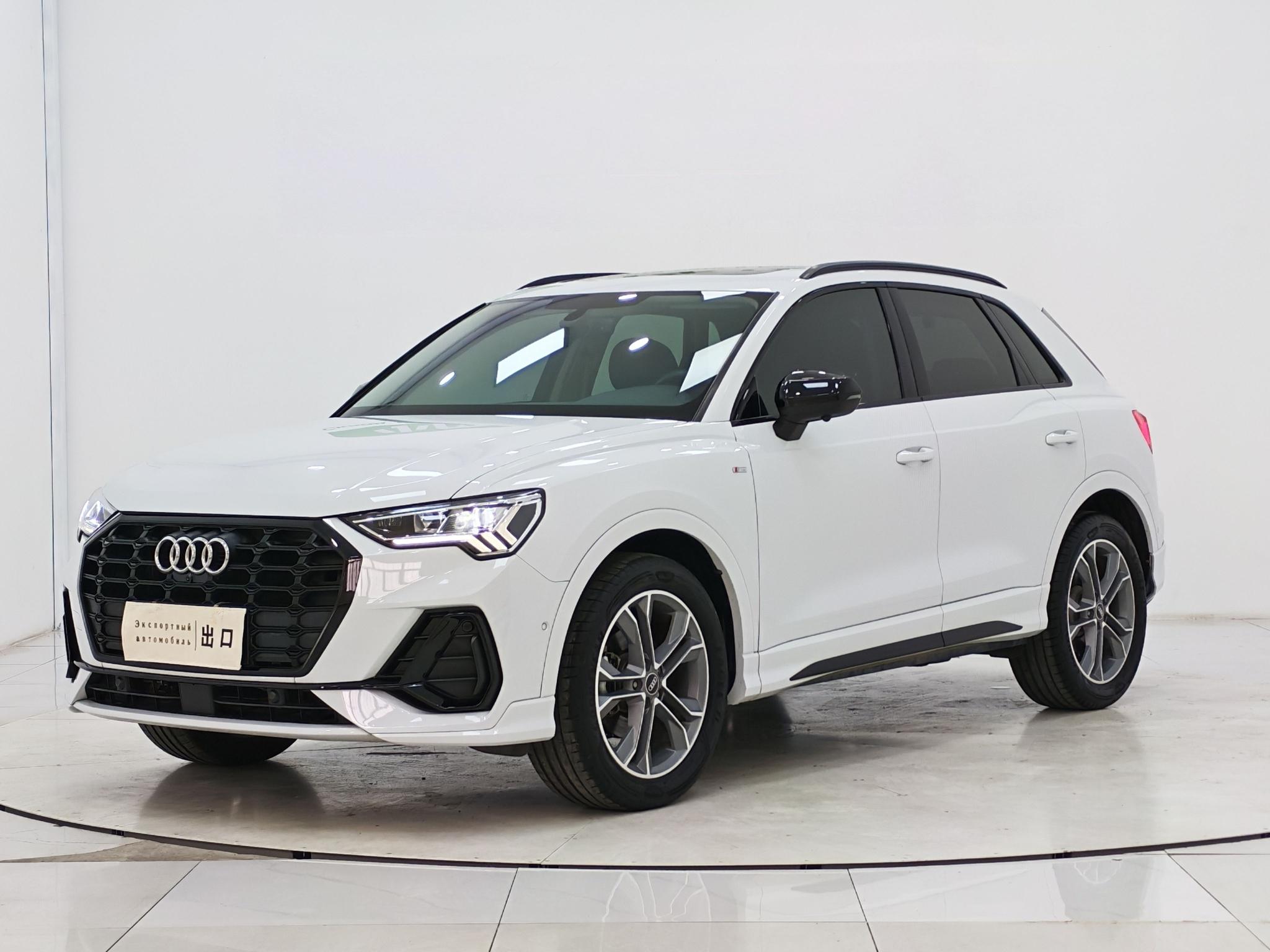 Audi Q3 2023, 1.4 л турбо, робот (DCT), передний, пробег 22 000 км — авто из Китая с пробегом