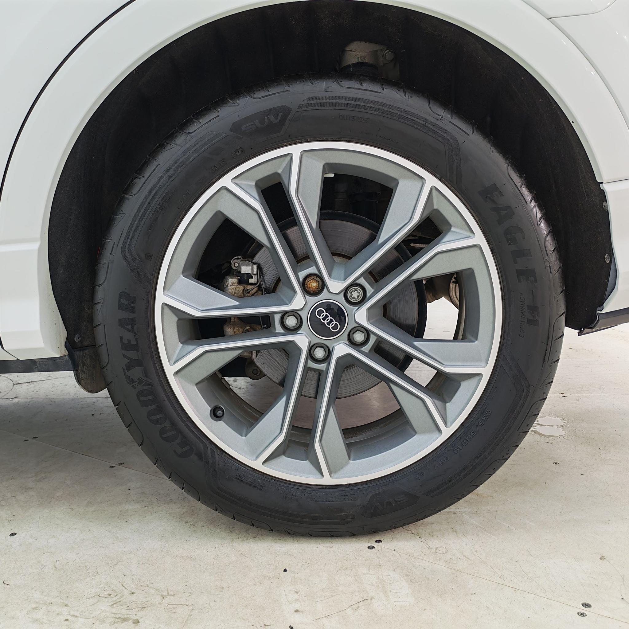 Audi Q3 2023, фото 16