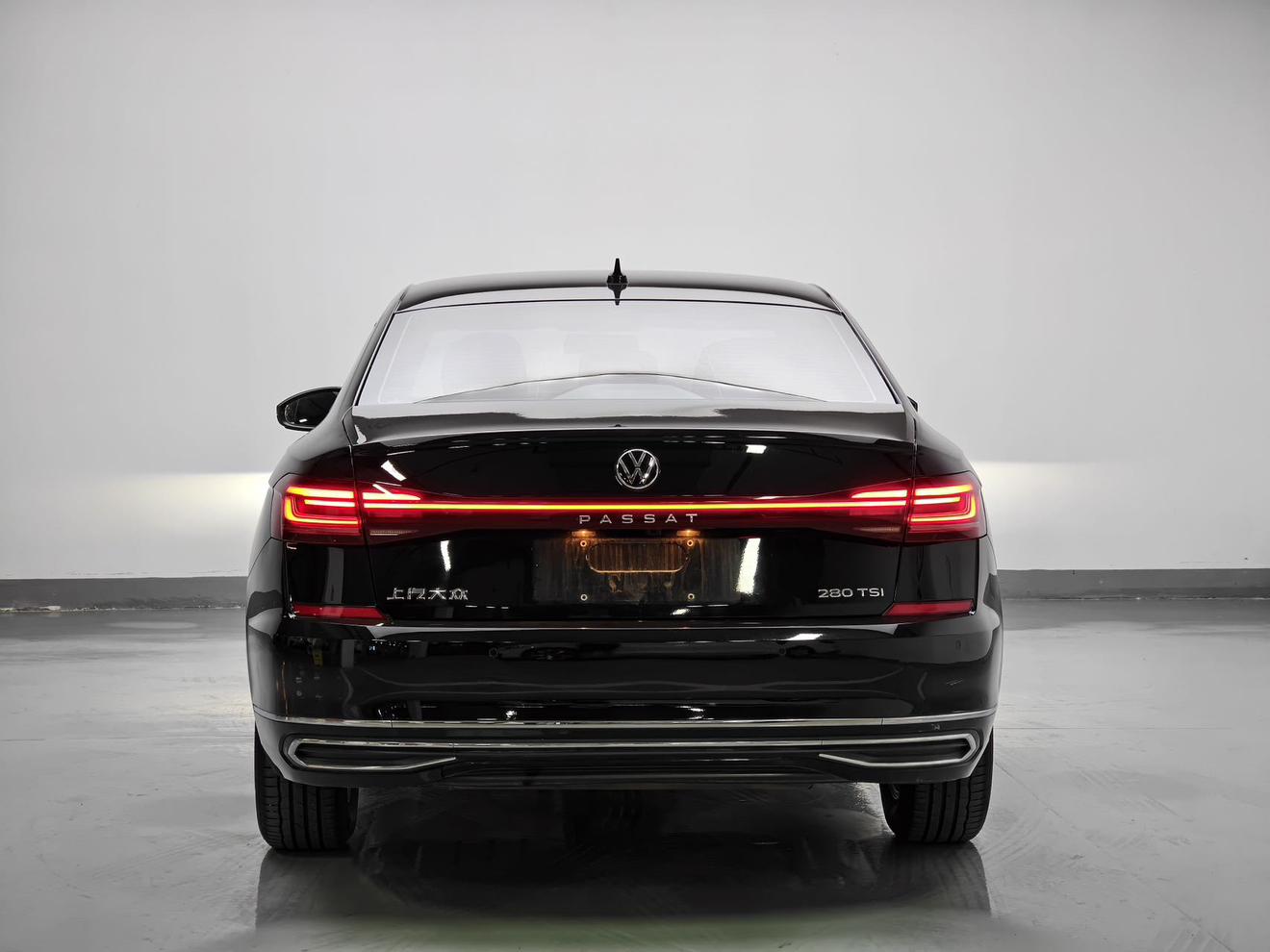Volkswagen Passat 2022, фото 6