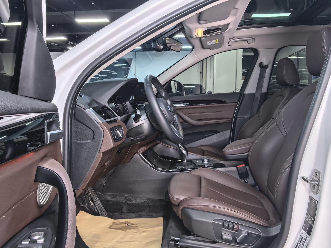 BMW X1 2022, фото 8