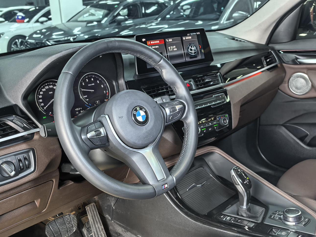 BMW X1 2022, фото 10