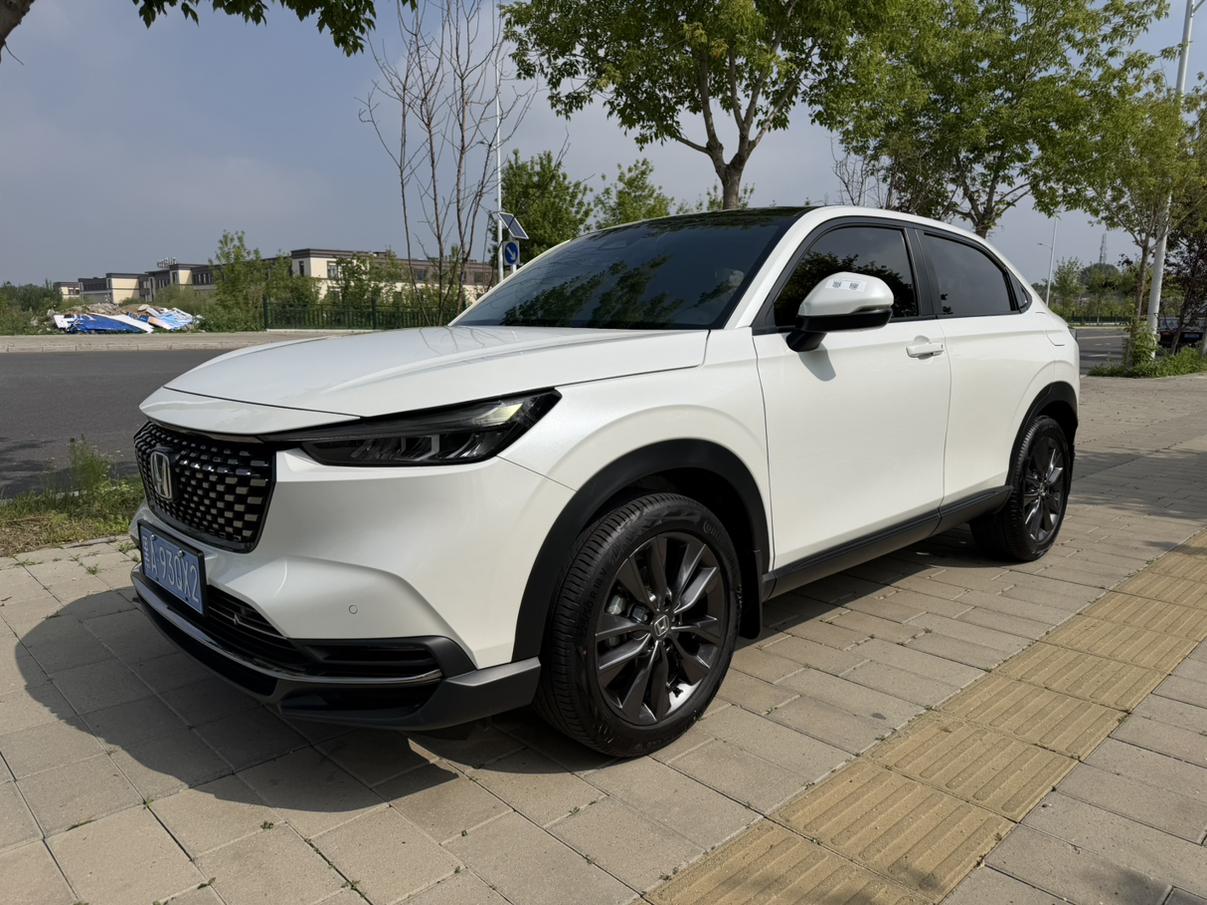 Honda XR-V 2023, 1.5 л, вариатор (CVT), передний, пробег 16 000 км — авто из Китая с пробегом