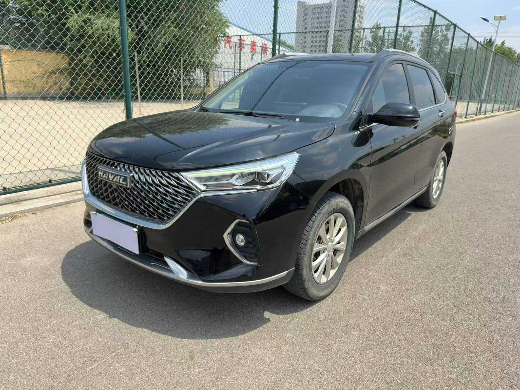 Haval M6 2021, 1.5 л турбо, робот (DCT), передний, пробег 44 000 км — авто из Китая с пробегом