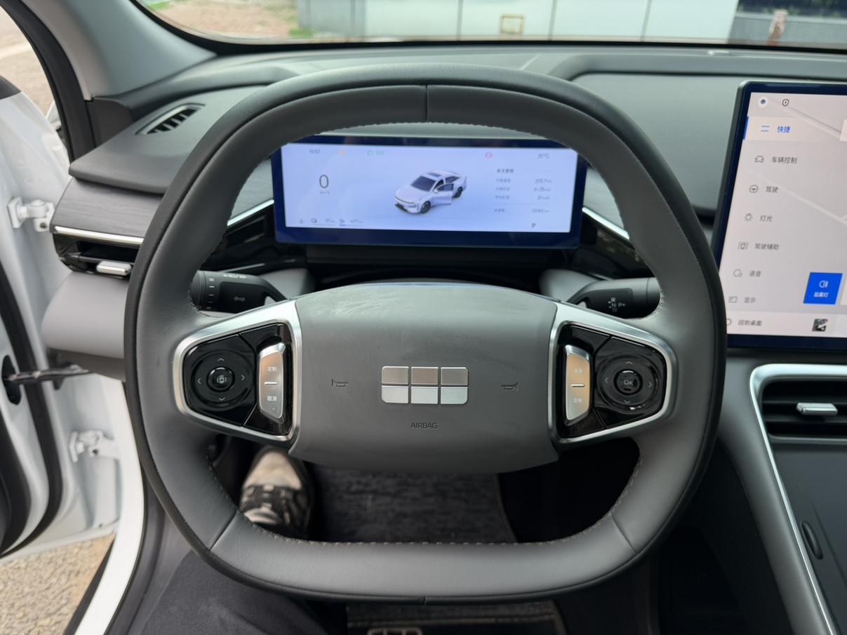 Geely Galaxy L6 2025, фото 15