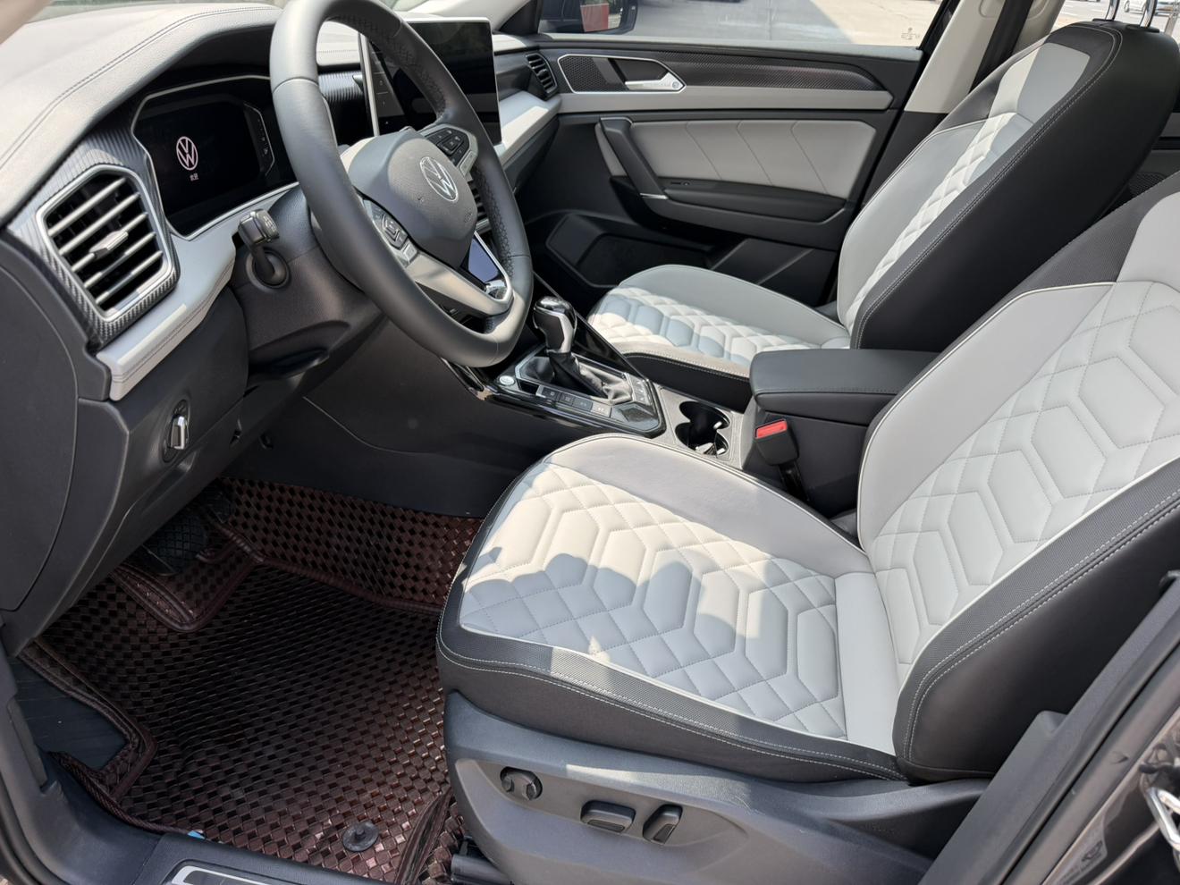 Volkswagen Tayron 2023, фото 14