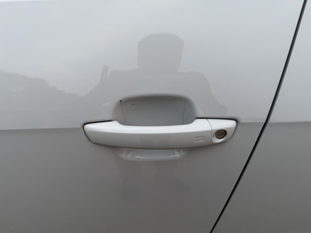 Audi Q2L 2022, фото 11