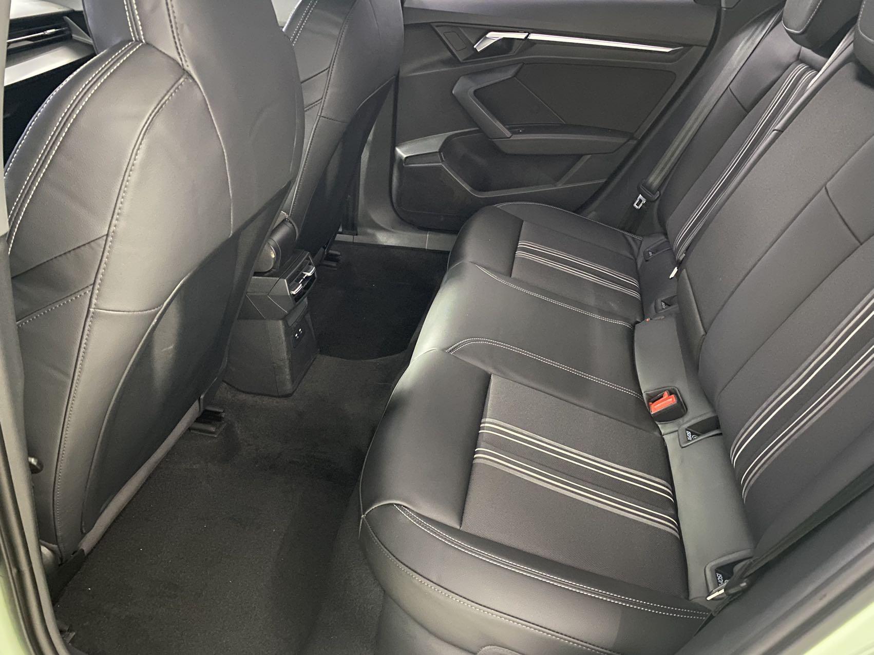 Audi A3 2022, фото 12