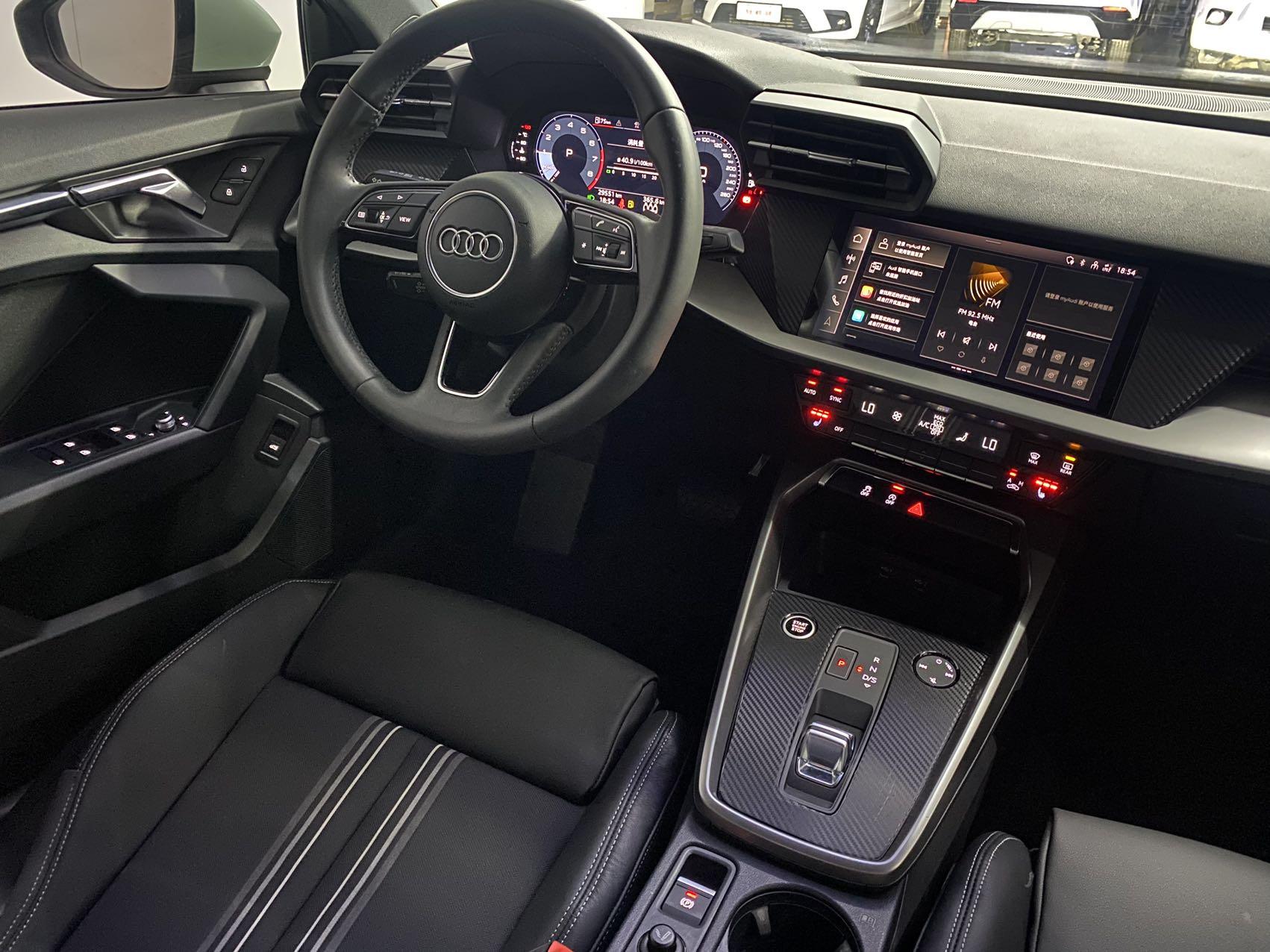 Audi A3 2022, фото 13
