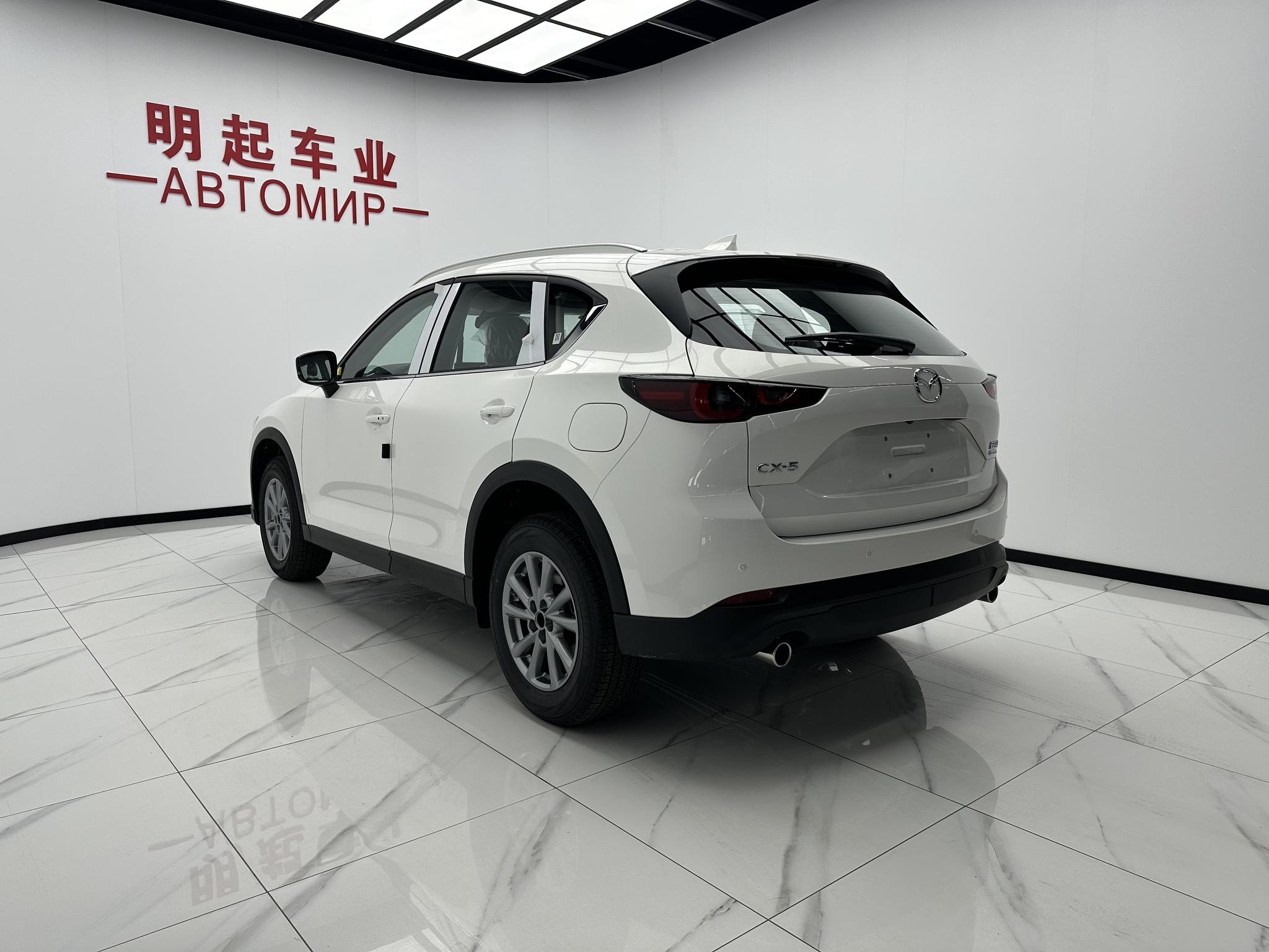 Mazda CX-5 2025, фото 9