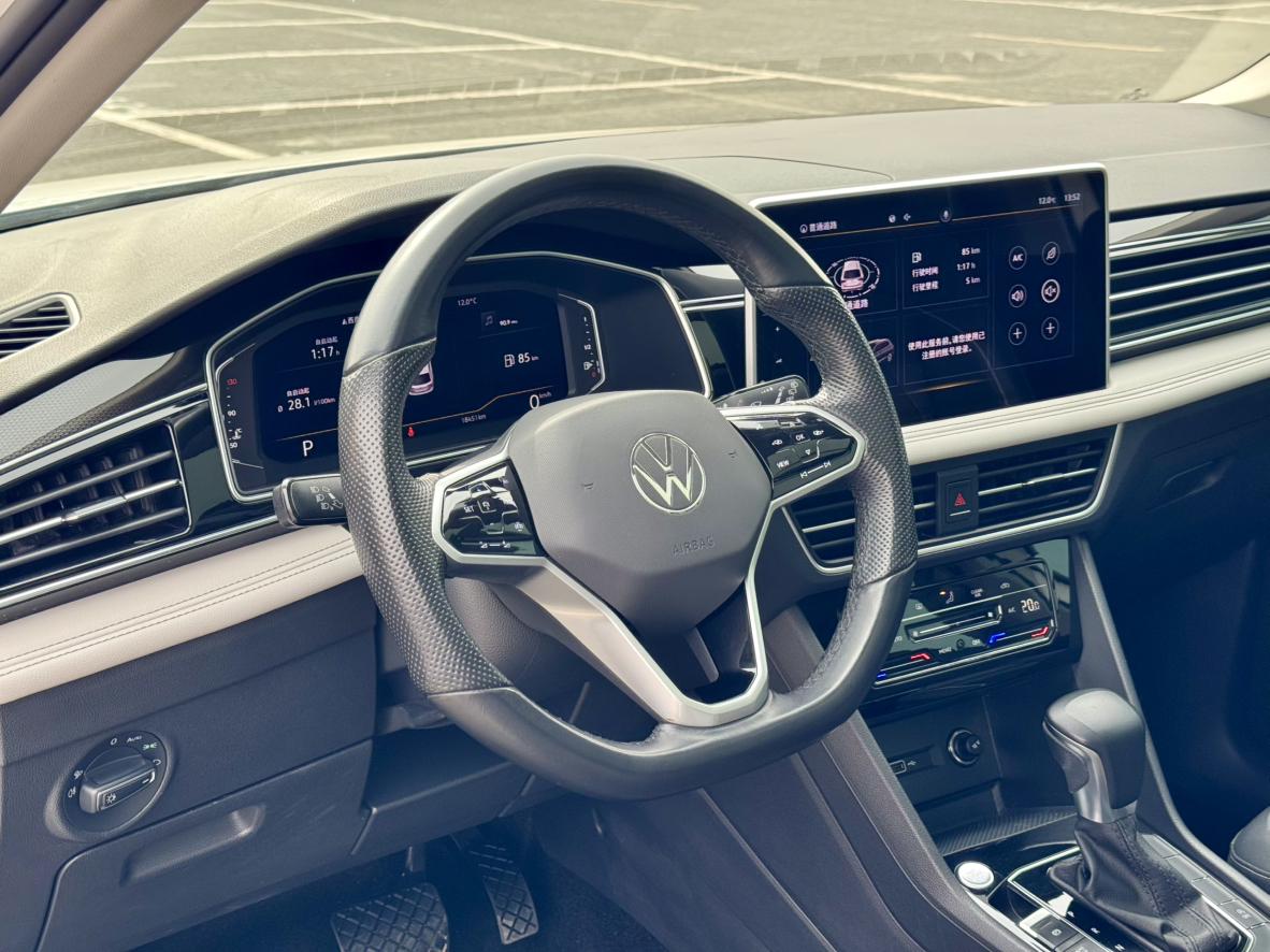 Volkswagen Tiguan 2022, фото 4