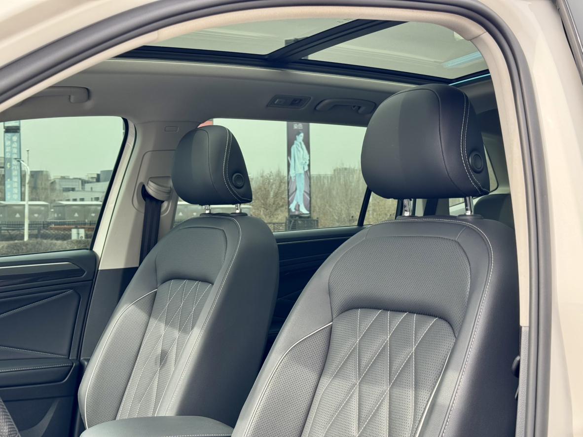 Volkswagen Tiguan 2022, фото 7