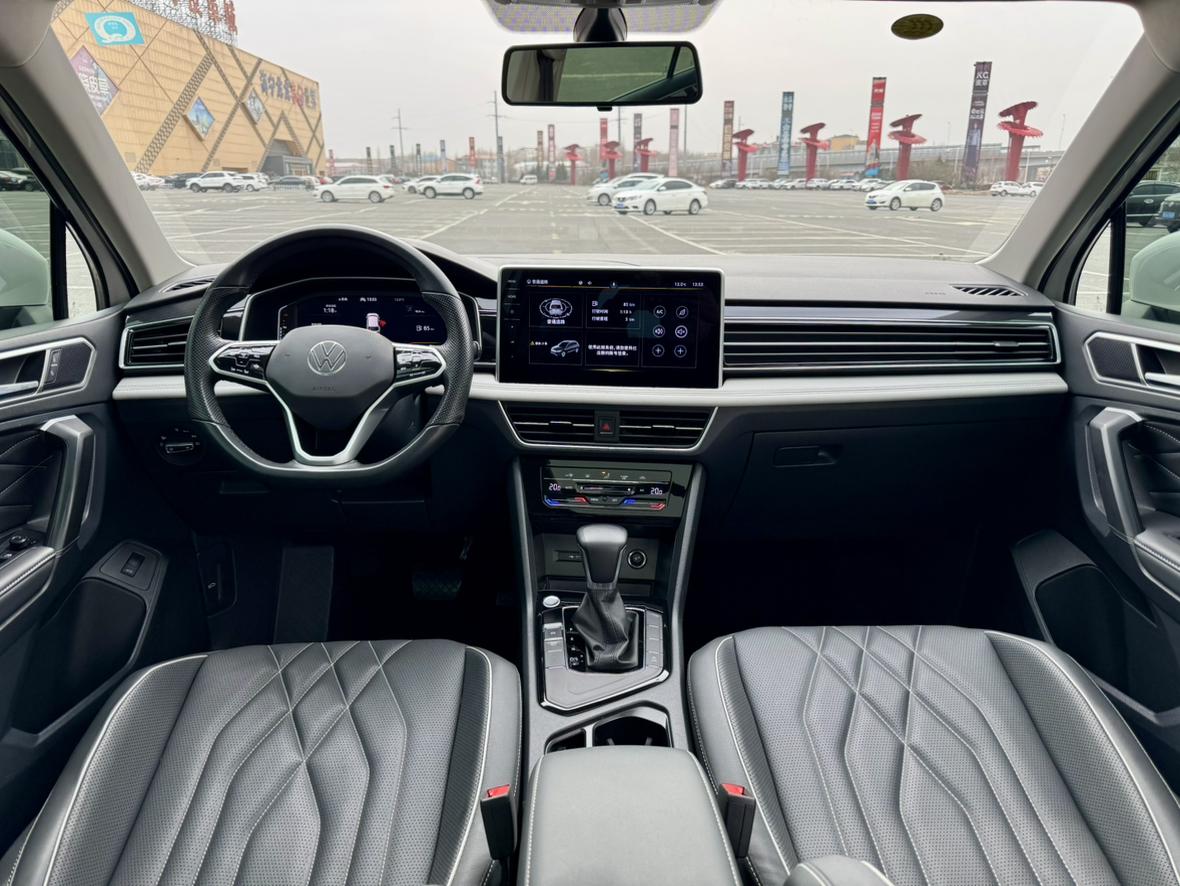Volkswagen Tiguan 2022, фото 8