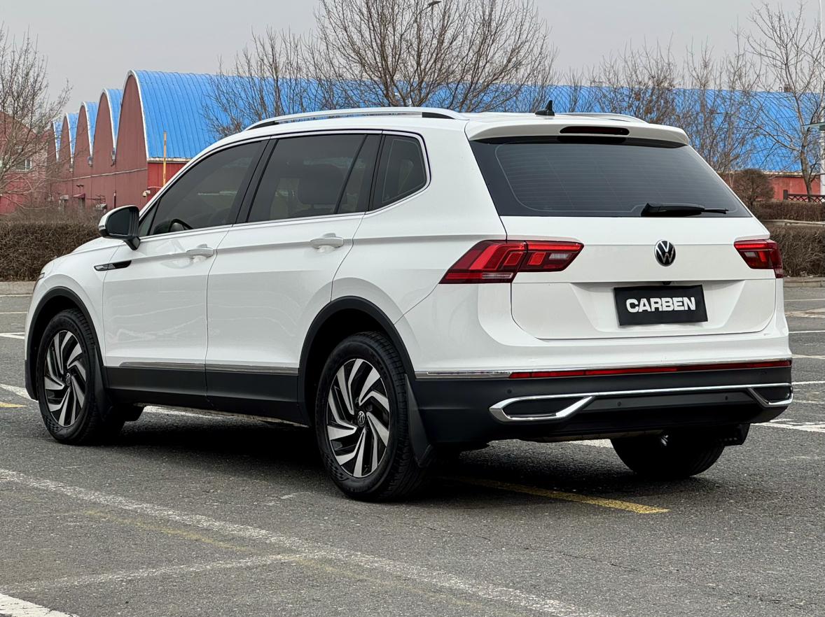 Volkswagen Tiguan 2022, фото 17