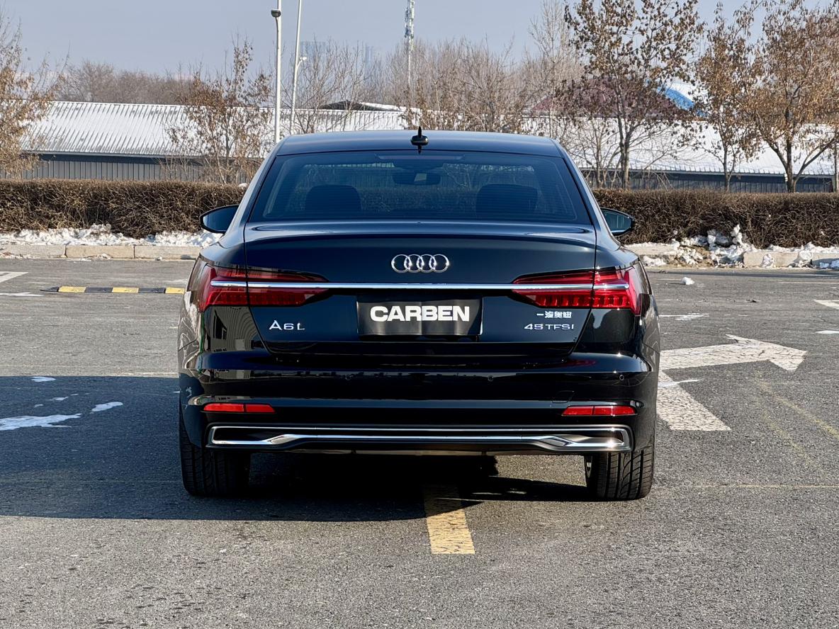 Audi A6L 2023, фото 13