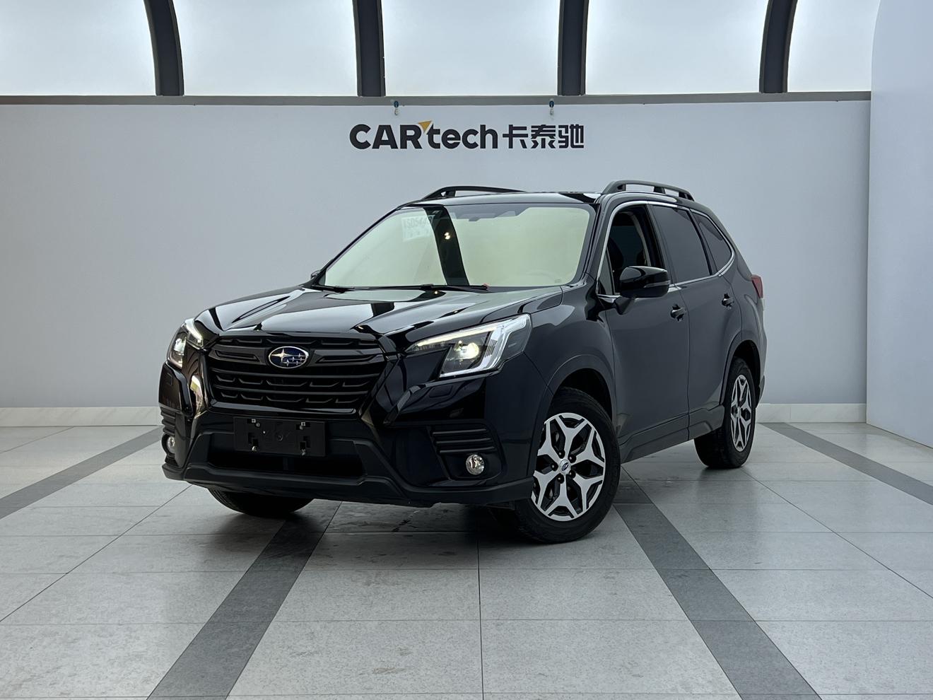 Subaru Forester 2022, 2 л, вариатор (CVT), полный, пробег 40 000 км — авто из Китая с пробегом