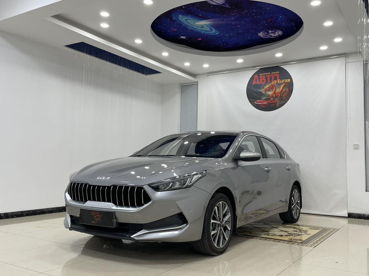 Kia K3 2021, 1.5 л, вариатор (CVT), передний, пробег 54 800 км — авто из Китая с пробегом