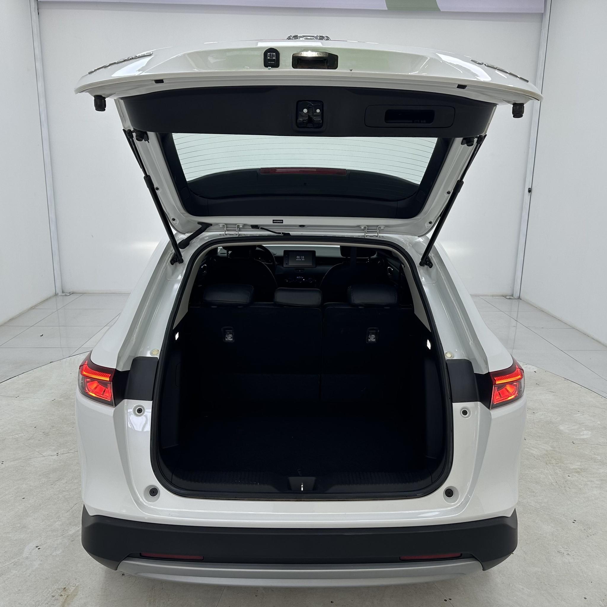 Honda Vezel 2023, фото 16