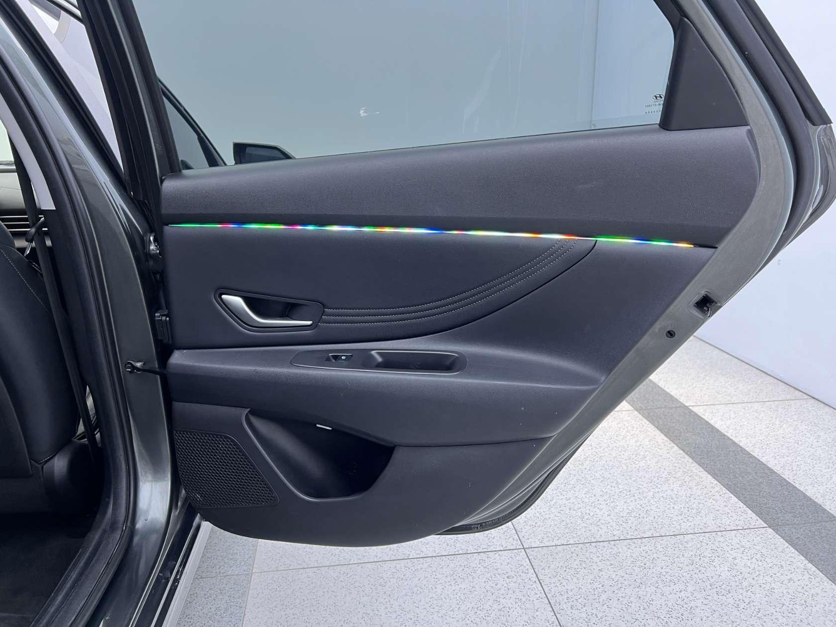 Hyundai Elantra 2023, фото 15