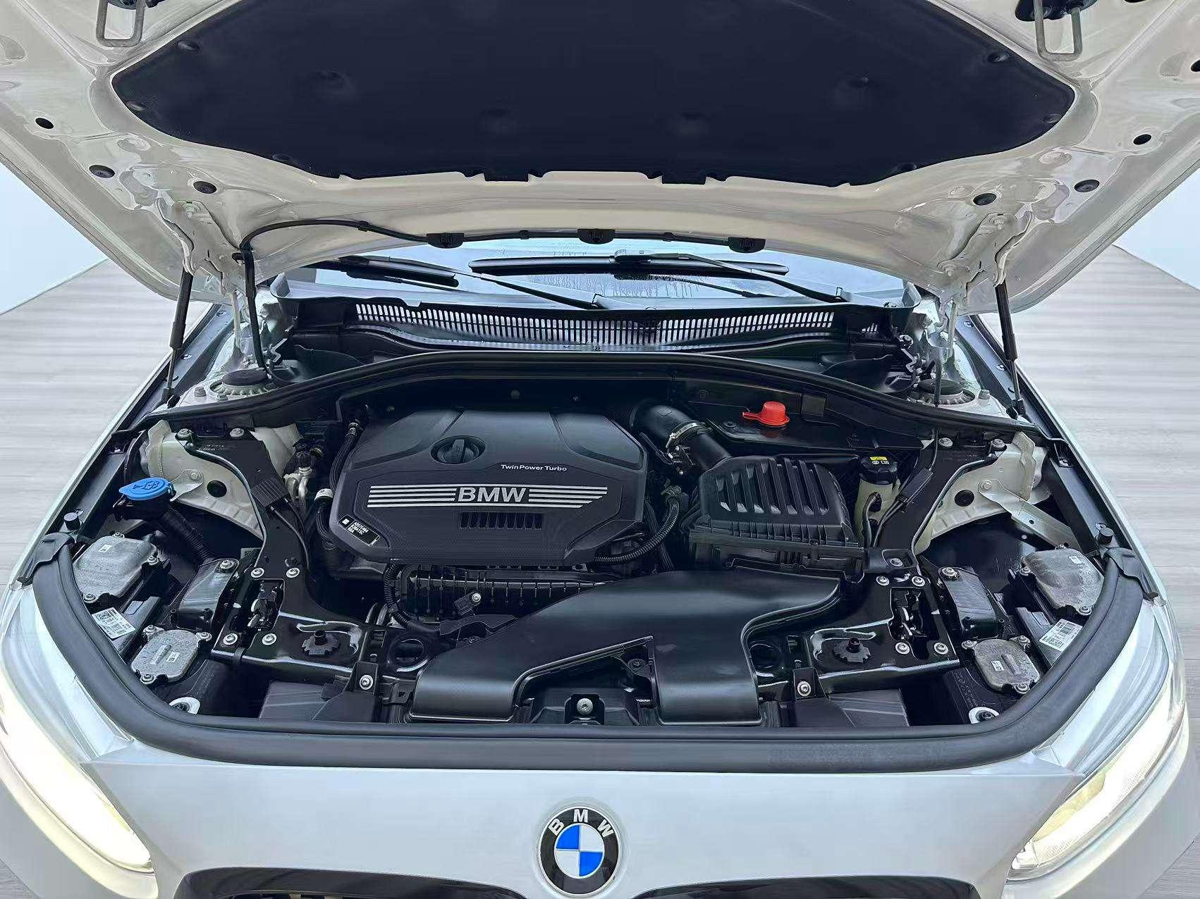 BMW 1 Series 2021, фото 17