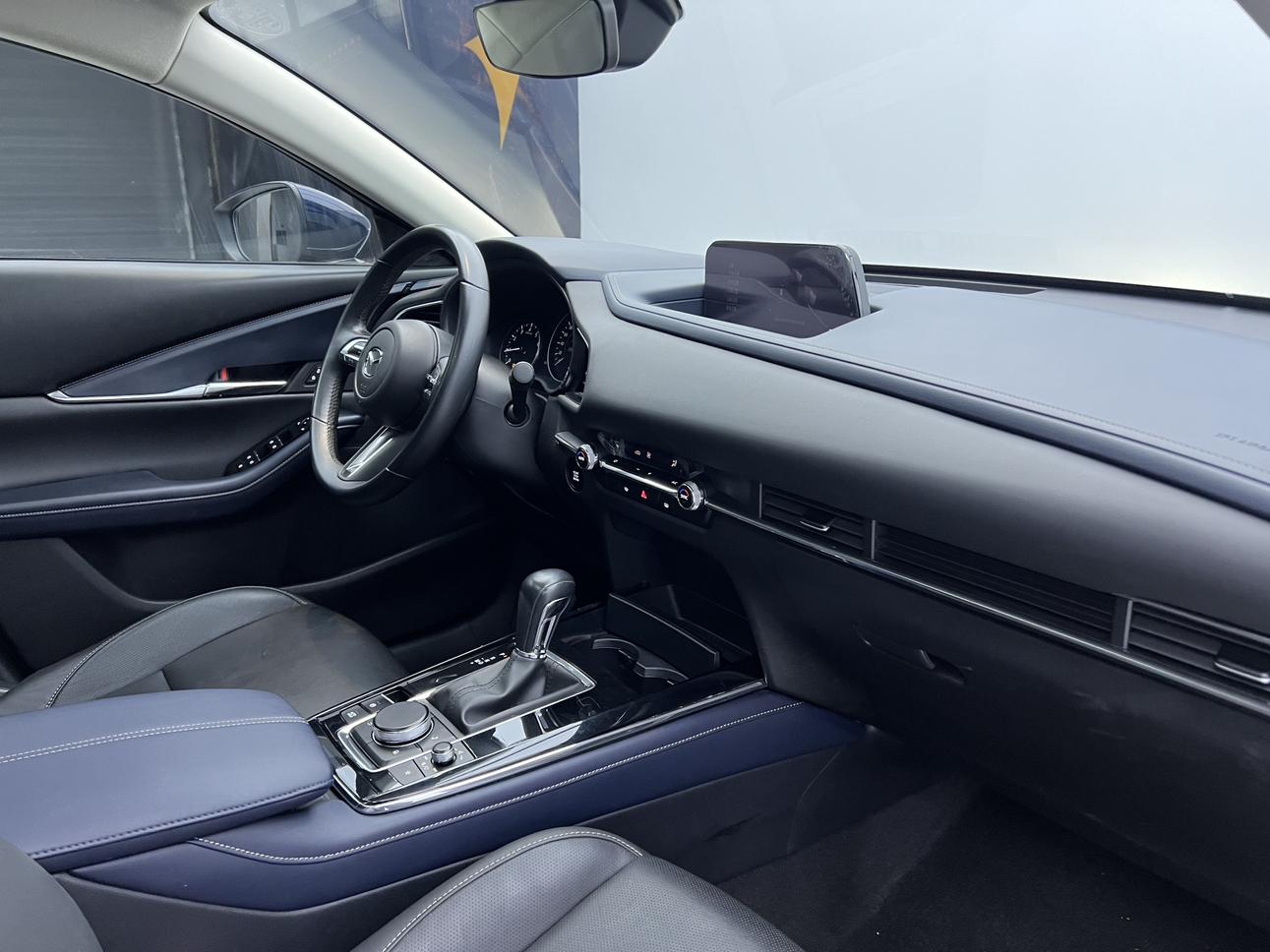 Mazda CX-30 2021, фото 11