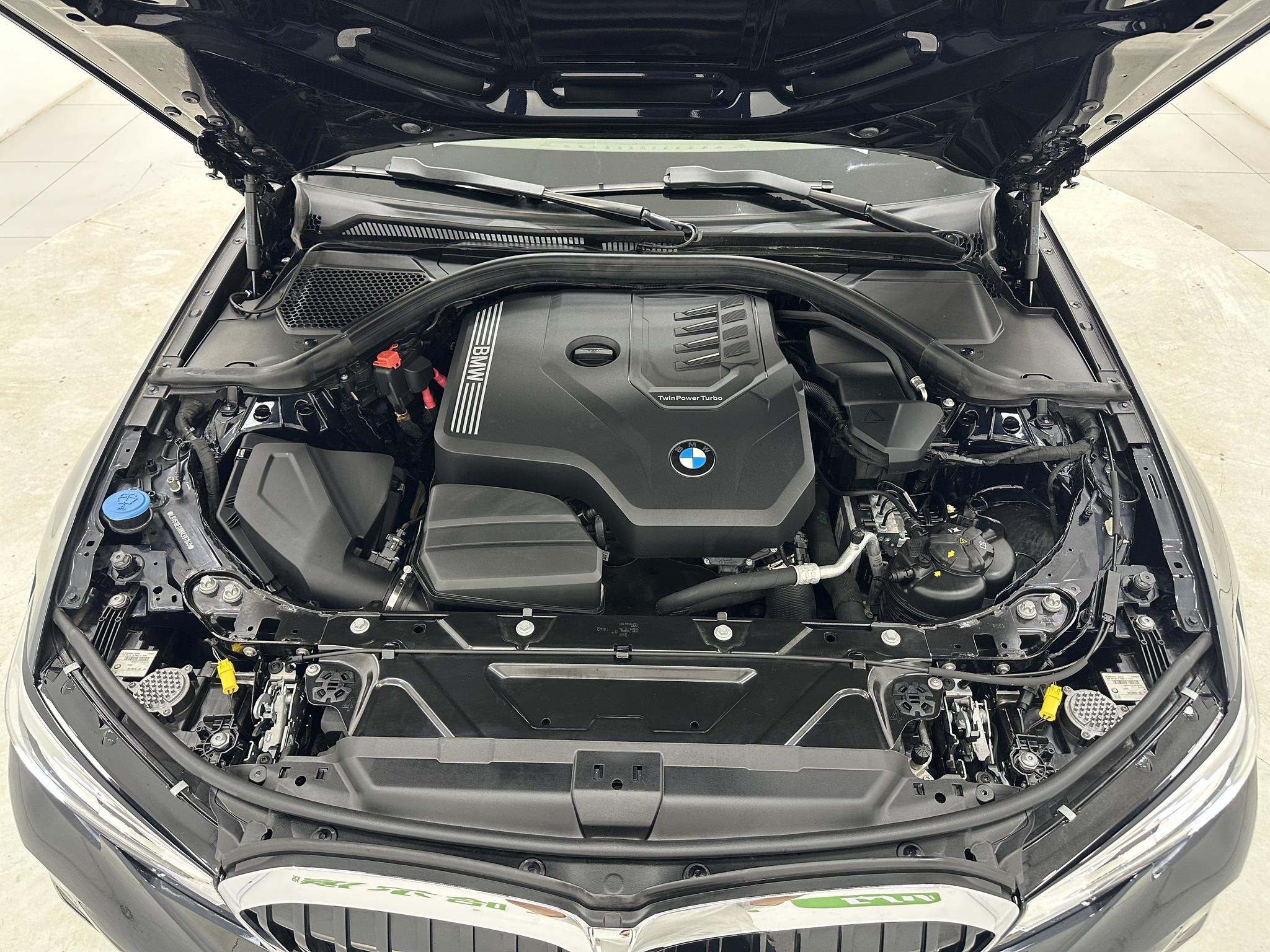 BMW 3 2022, фото 17