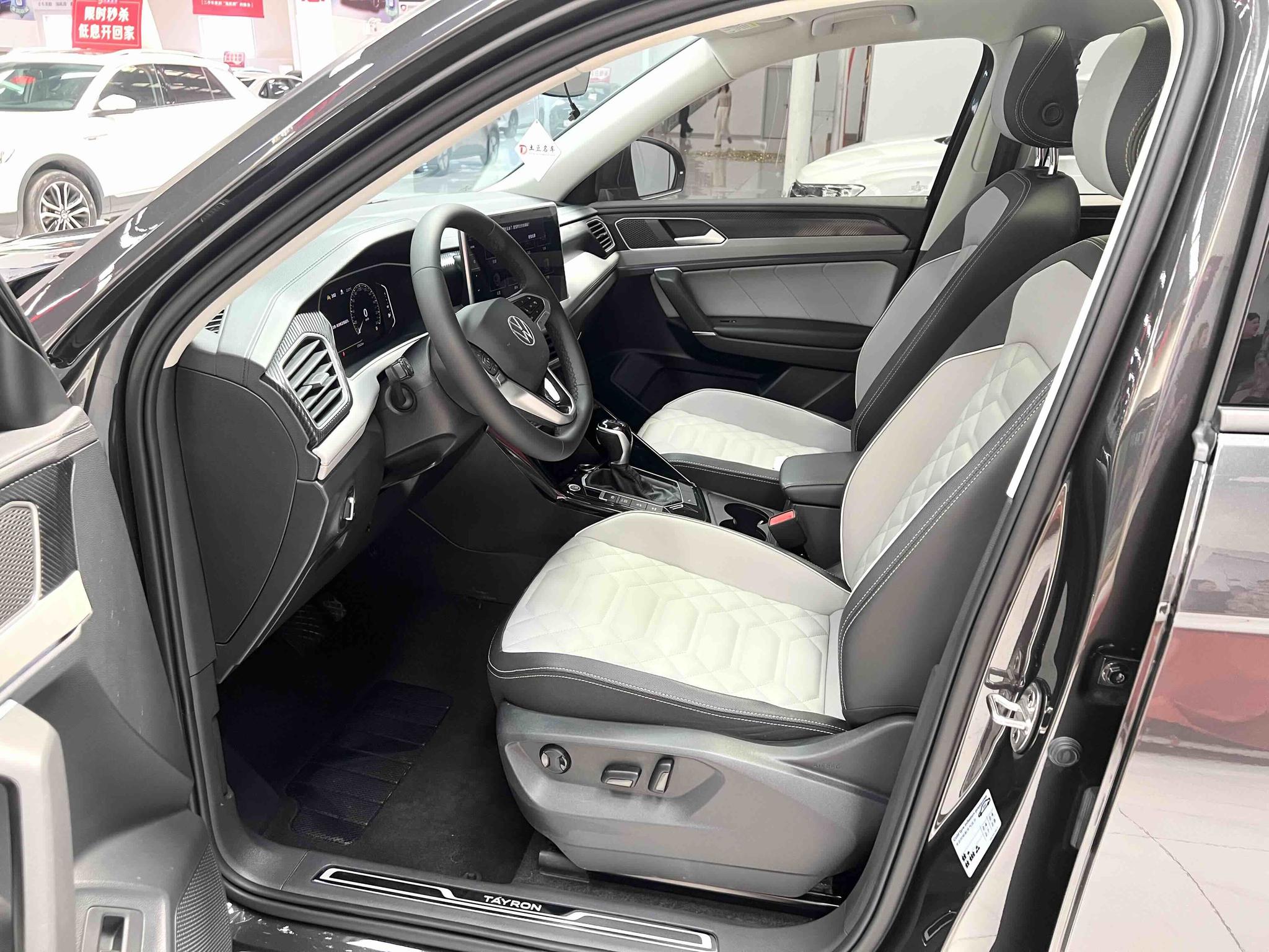 Volkswagen Tayron 2023, фото 7