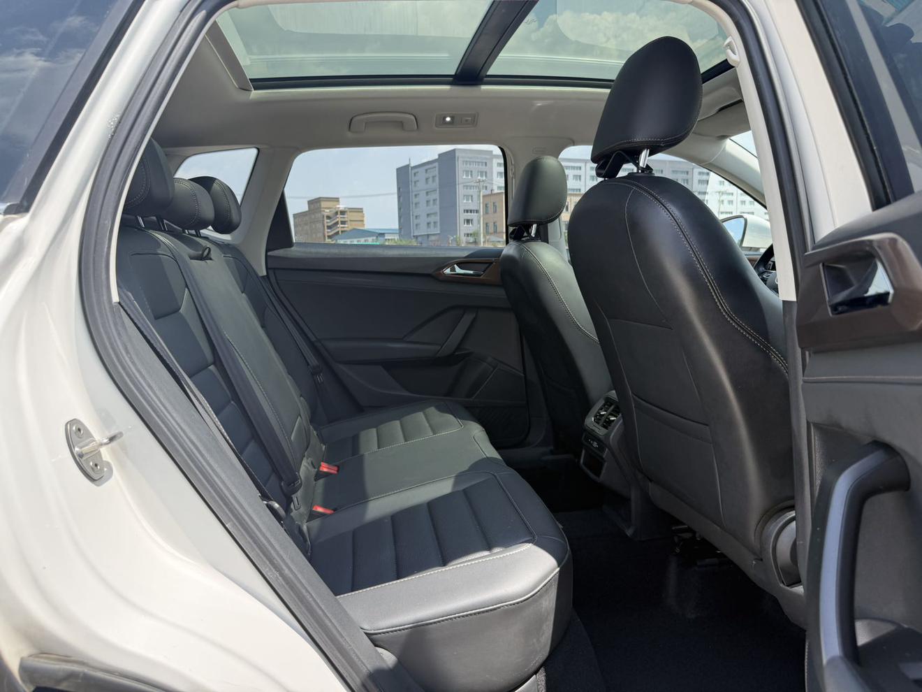 Volkswagen Tharu 2022, фото 16