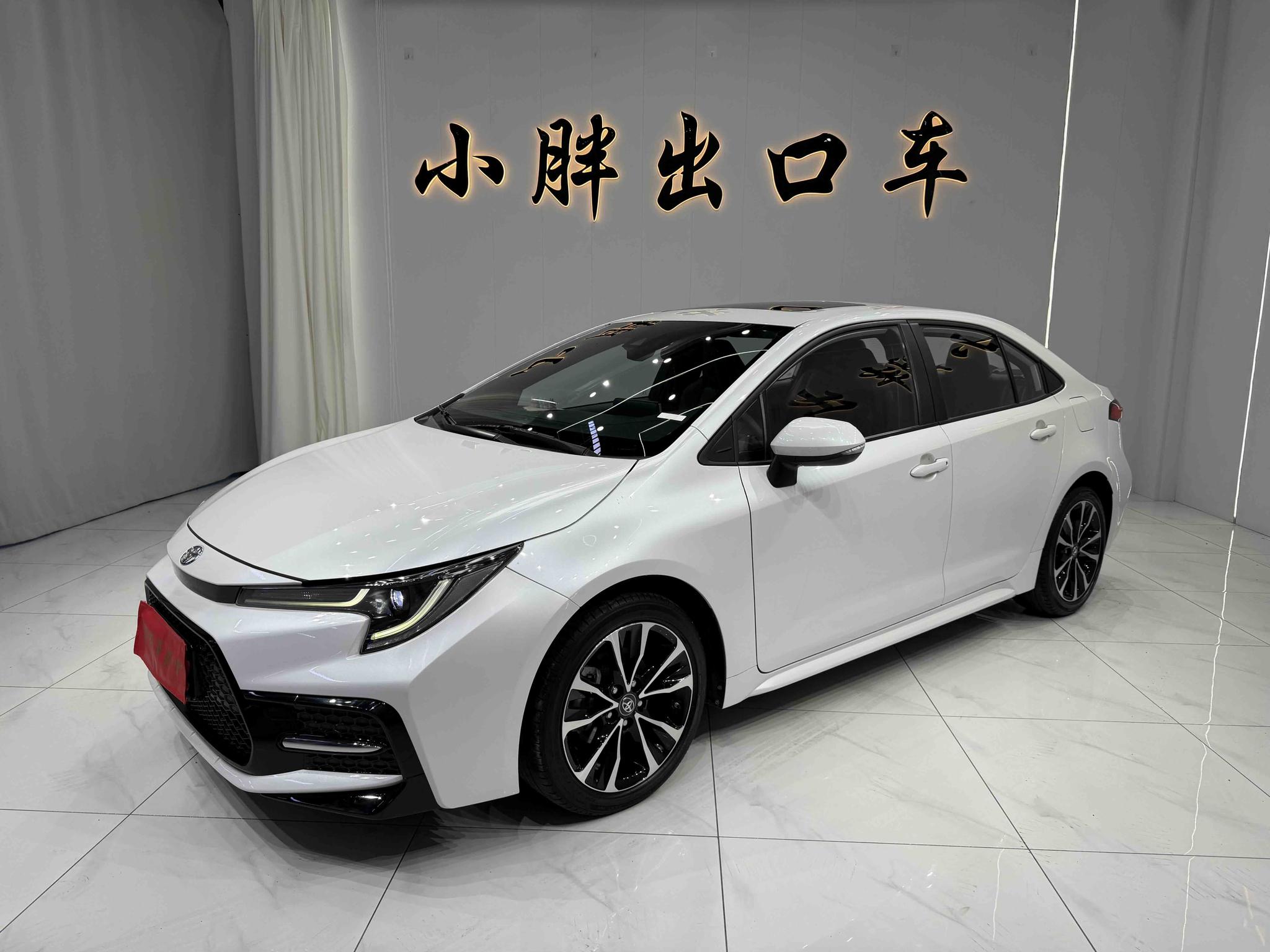 Toyota Corolla 2022, 1.2 л турбо, вариатор (CVT), передний, пробег 49 000 км — авто из Китая с пробегом