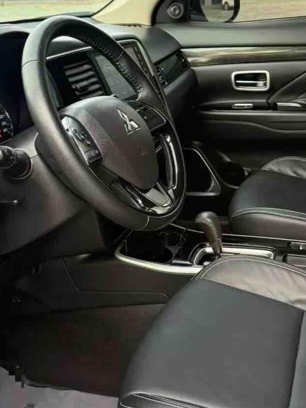 Mitsubishi Outlander 2021, фото 5