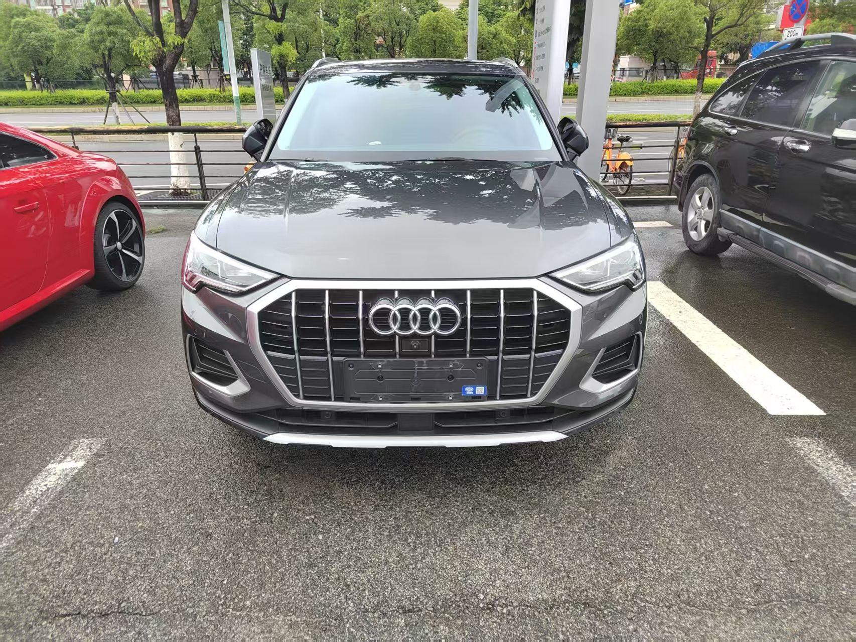 Audi Q3 2023, фото 2