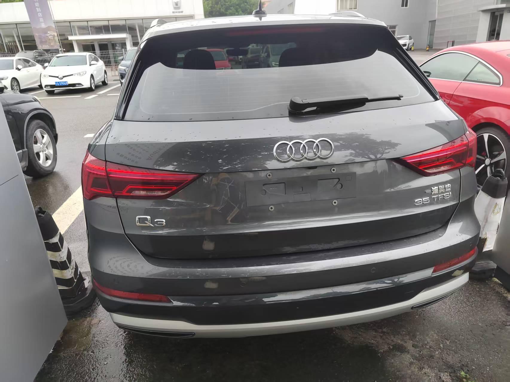 Audi Q3 2023, фото 6