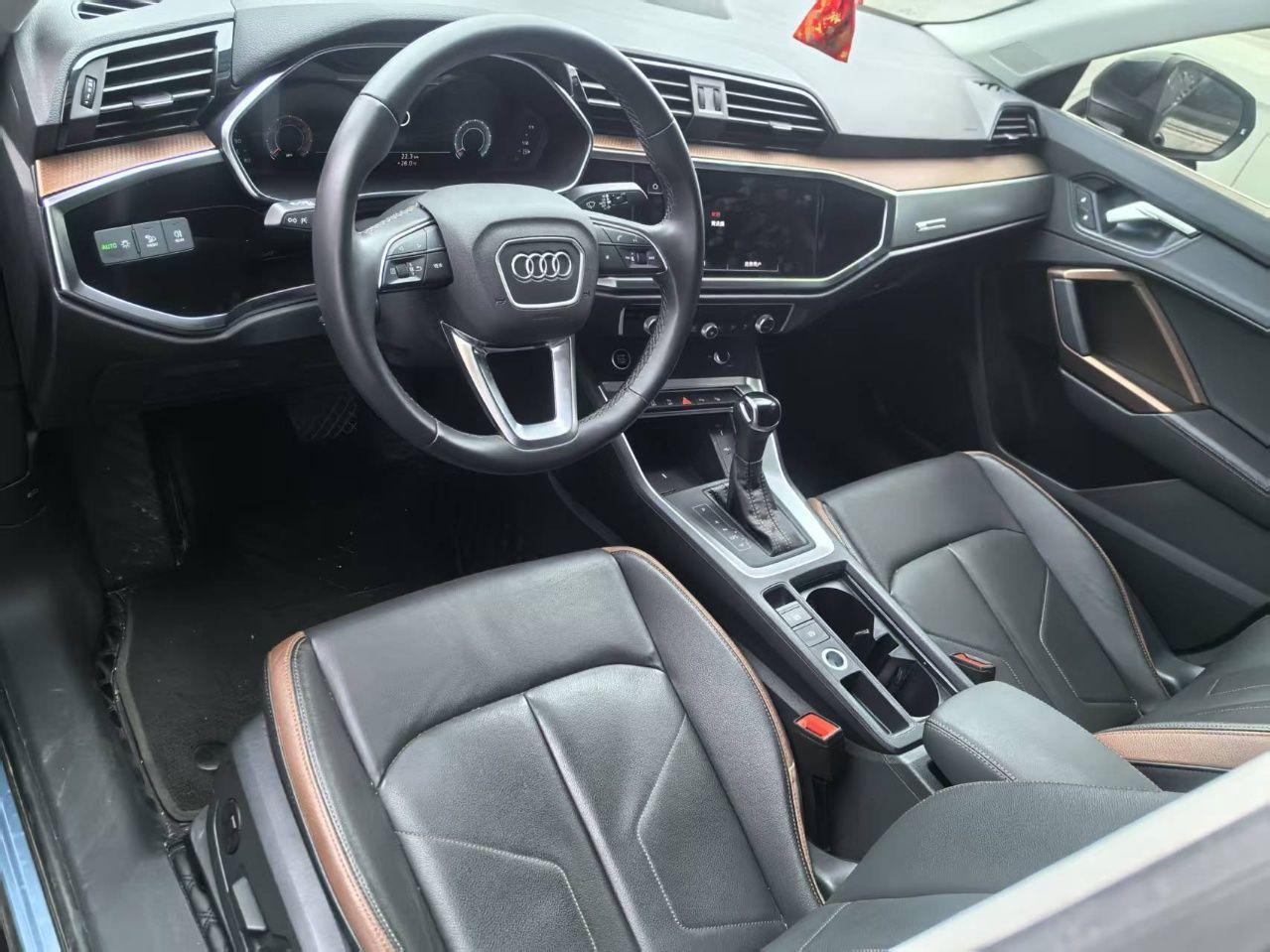Audi Q3 2023, фото 8