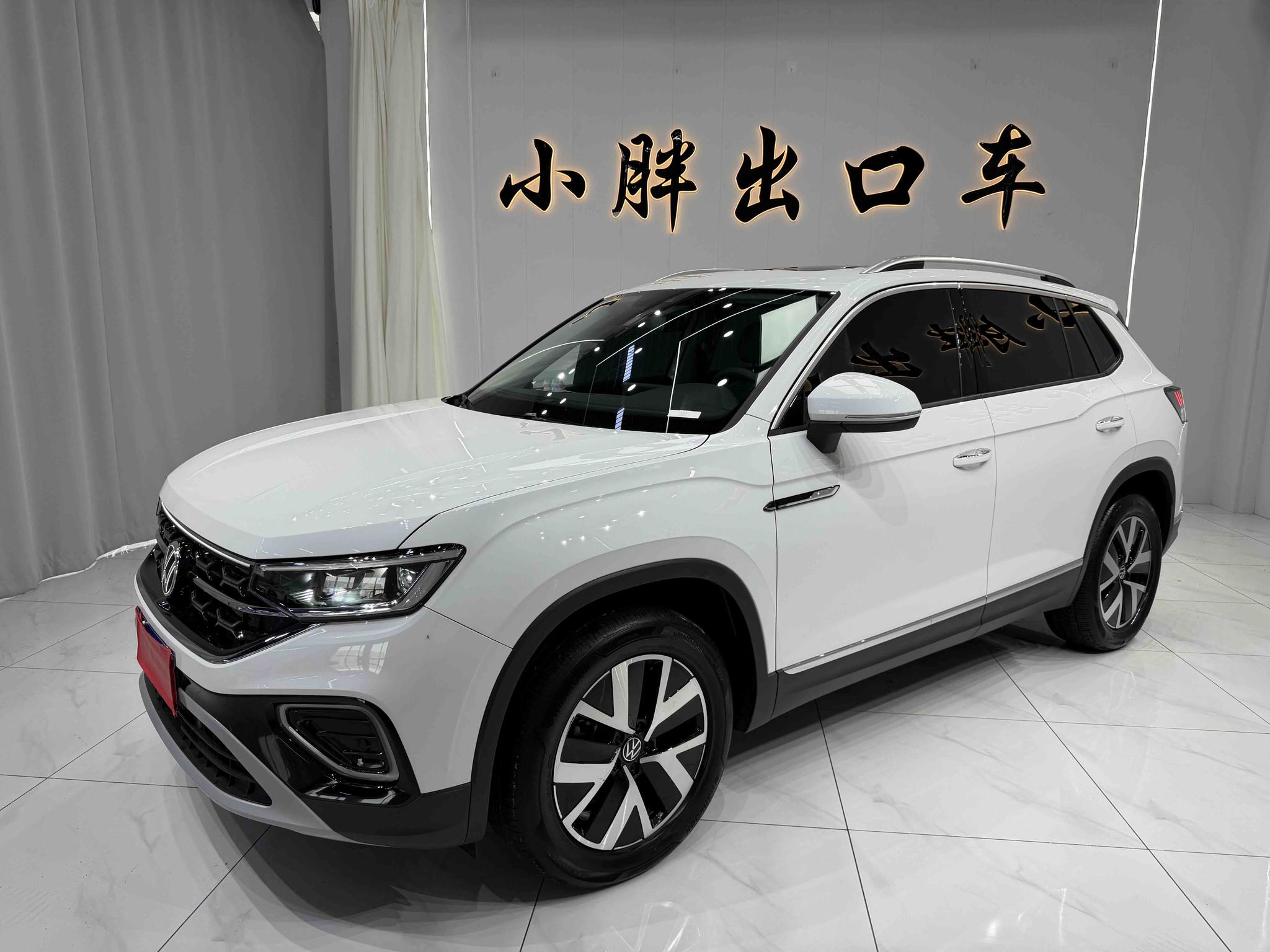 Volkswagen Tayron 2023, 1.4 л турбо, робот (DCT), передний, пробег 21 000 км — авто из Китая с пробегом