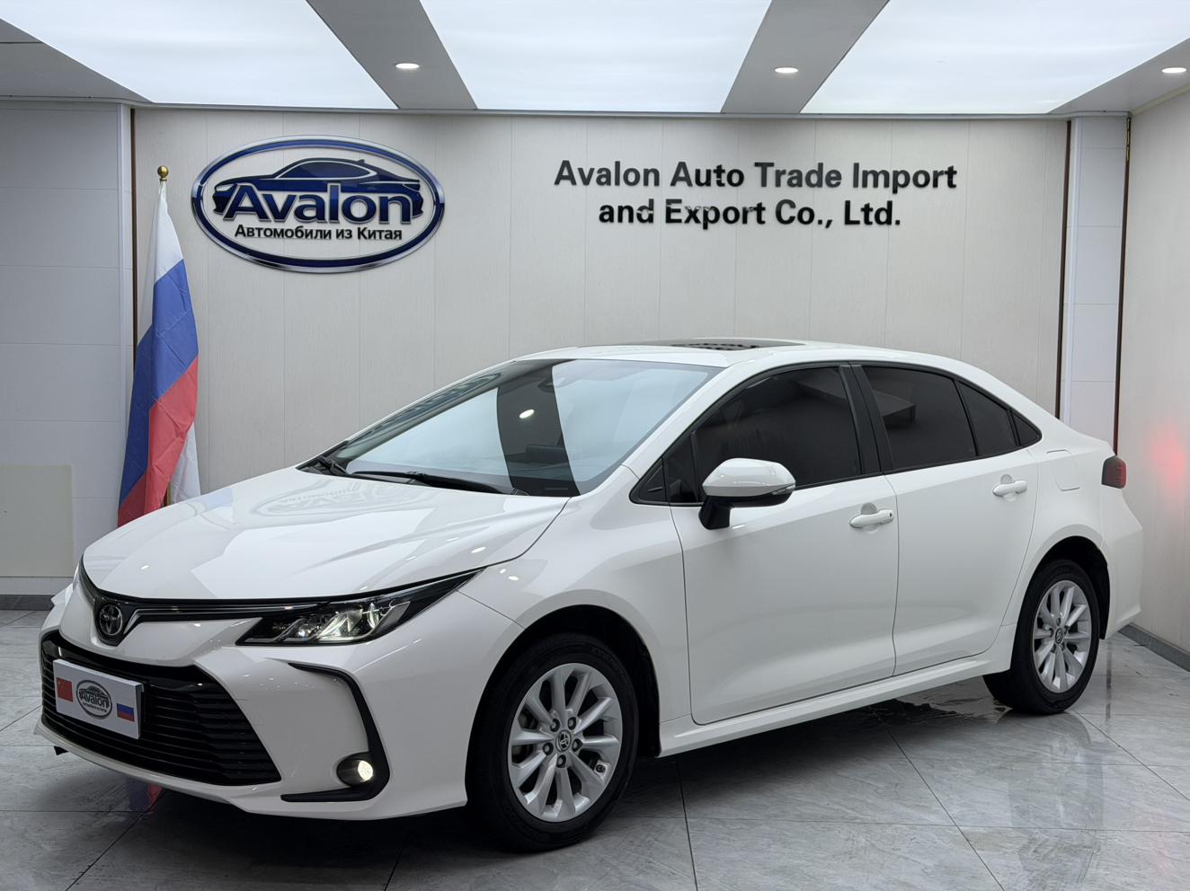 Toyota Corolla 2021, 1.2 л турбо, вариатор (CVT), передний, пробег 67 900 км — авто из Китая с пробегом